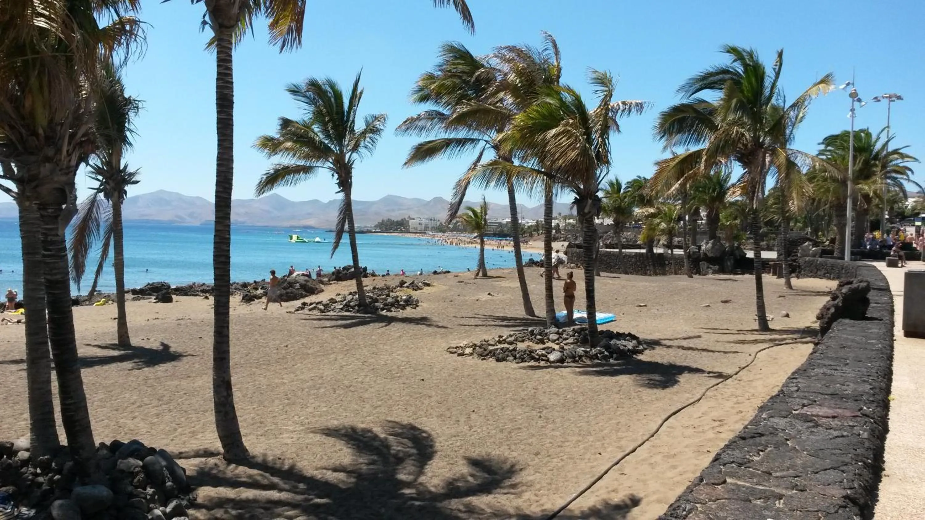 Beach in Apartamentos Flamingo