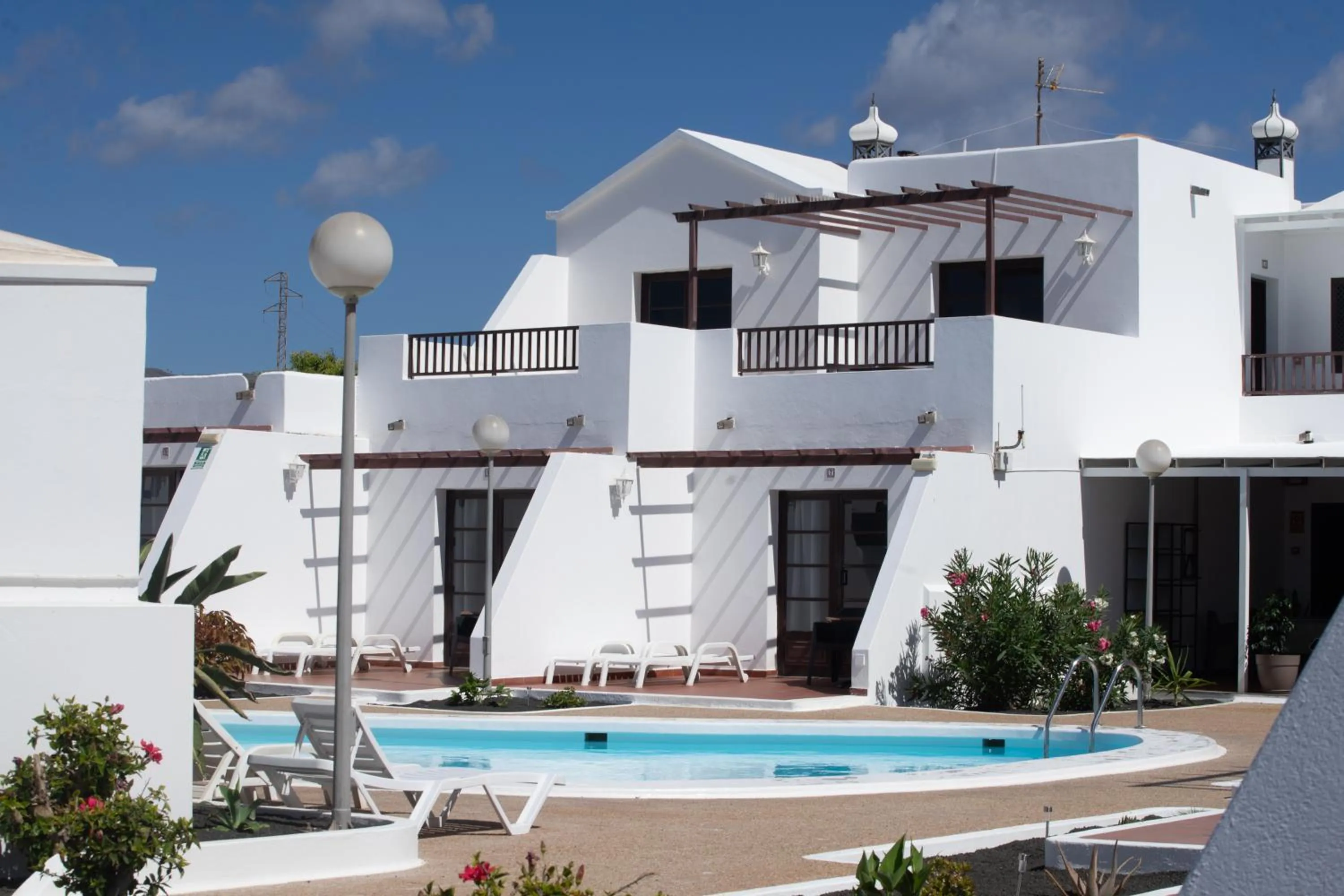 Swimming pool in La Laguneta