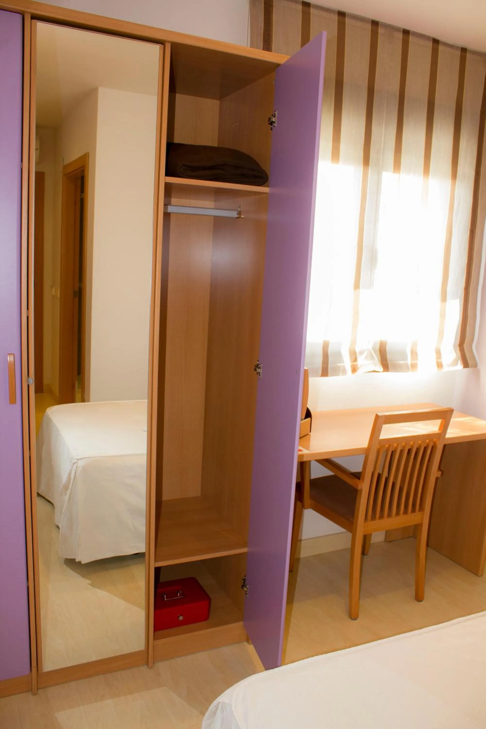 People, Bed in Hotel Restaurante Caracho