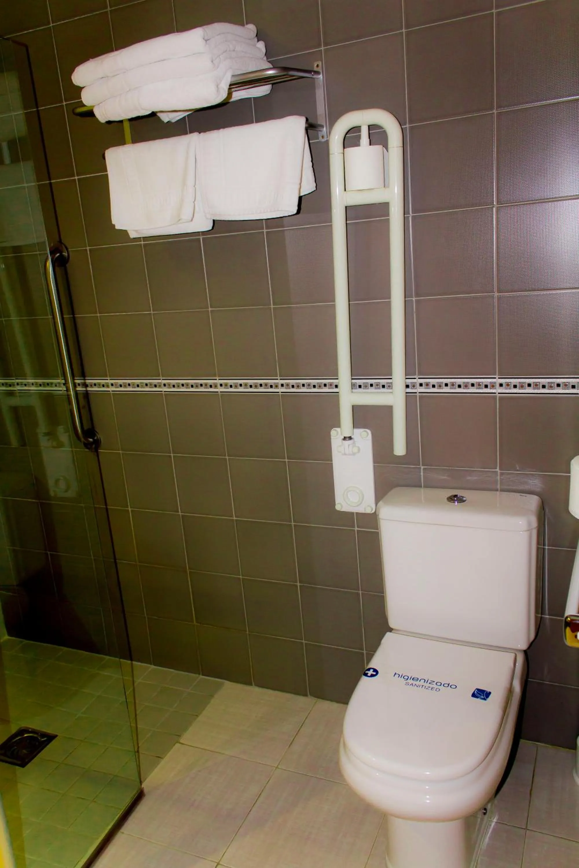 Bathroom in Hotel Restaurante Caracho