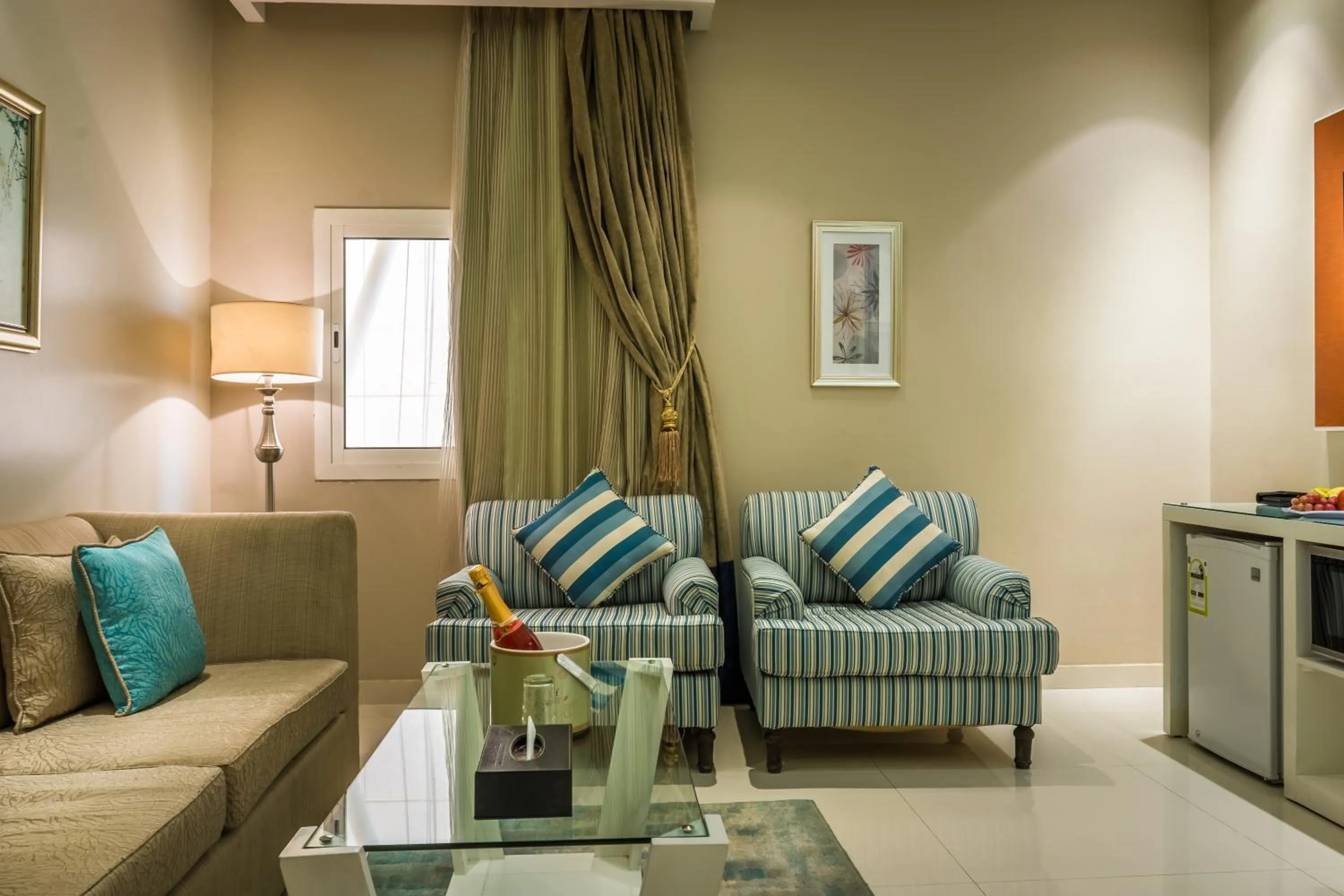 Living room in Al Muhaidb Residence Salahuddin