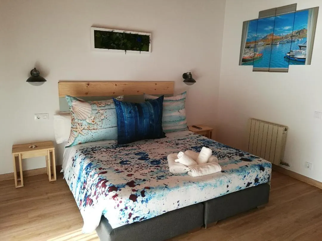 Bed in Vila De Premiá