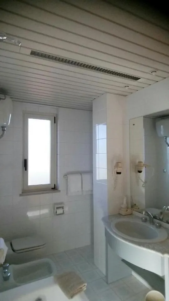 Bathroom in Hotel Excelsior