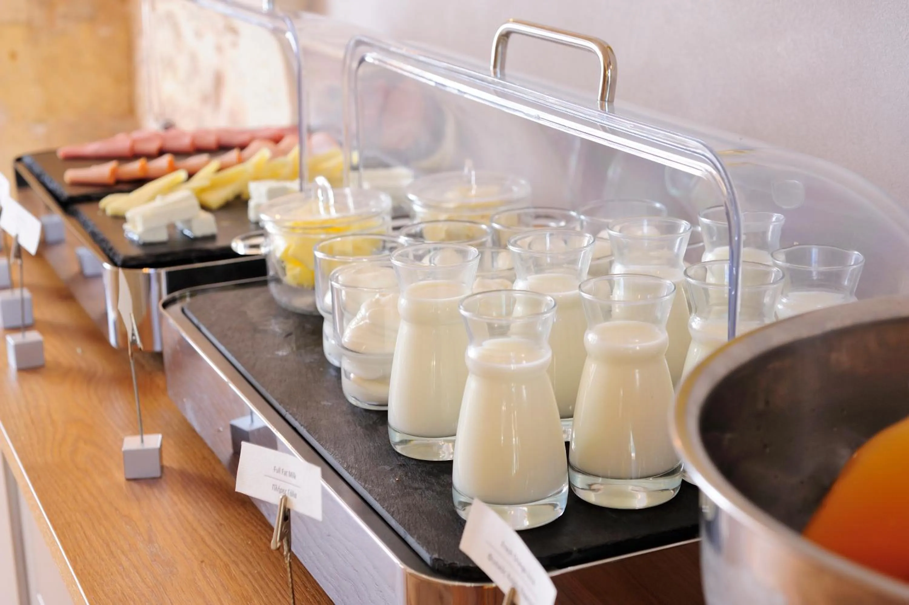 Restaurant/places to eat in Pepi Boutique Hotel (Adults Only)