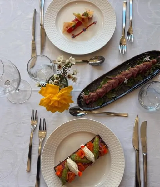 Food in Les Jardins du Mess