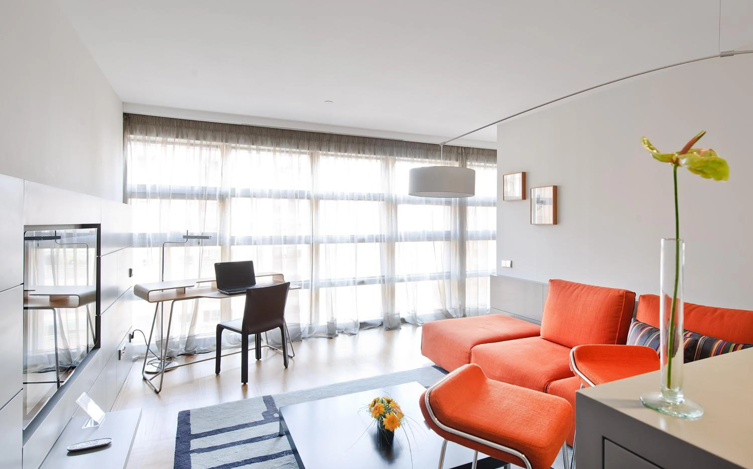 Living room in Hotel Reina Petronila