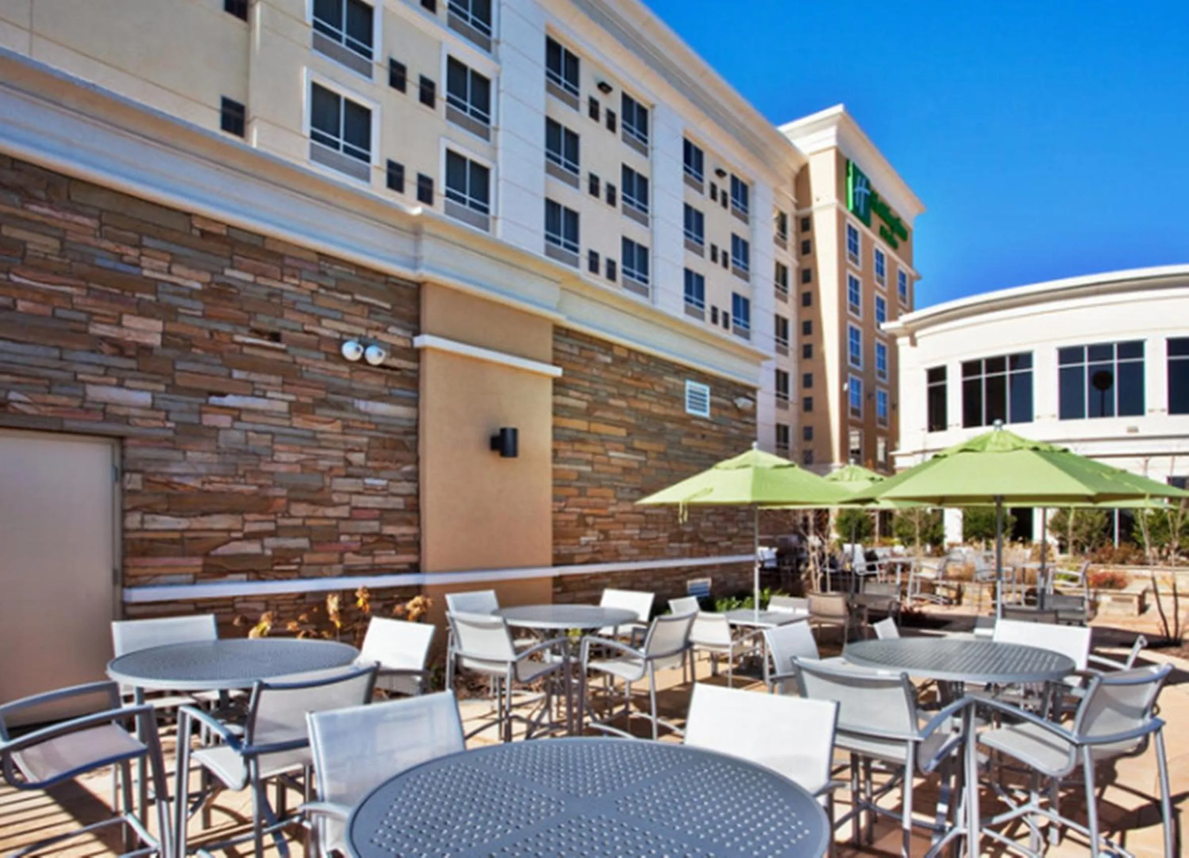 Balcony/Terrace in Hilton Garden Inn Dalton