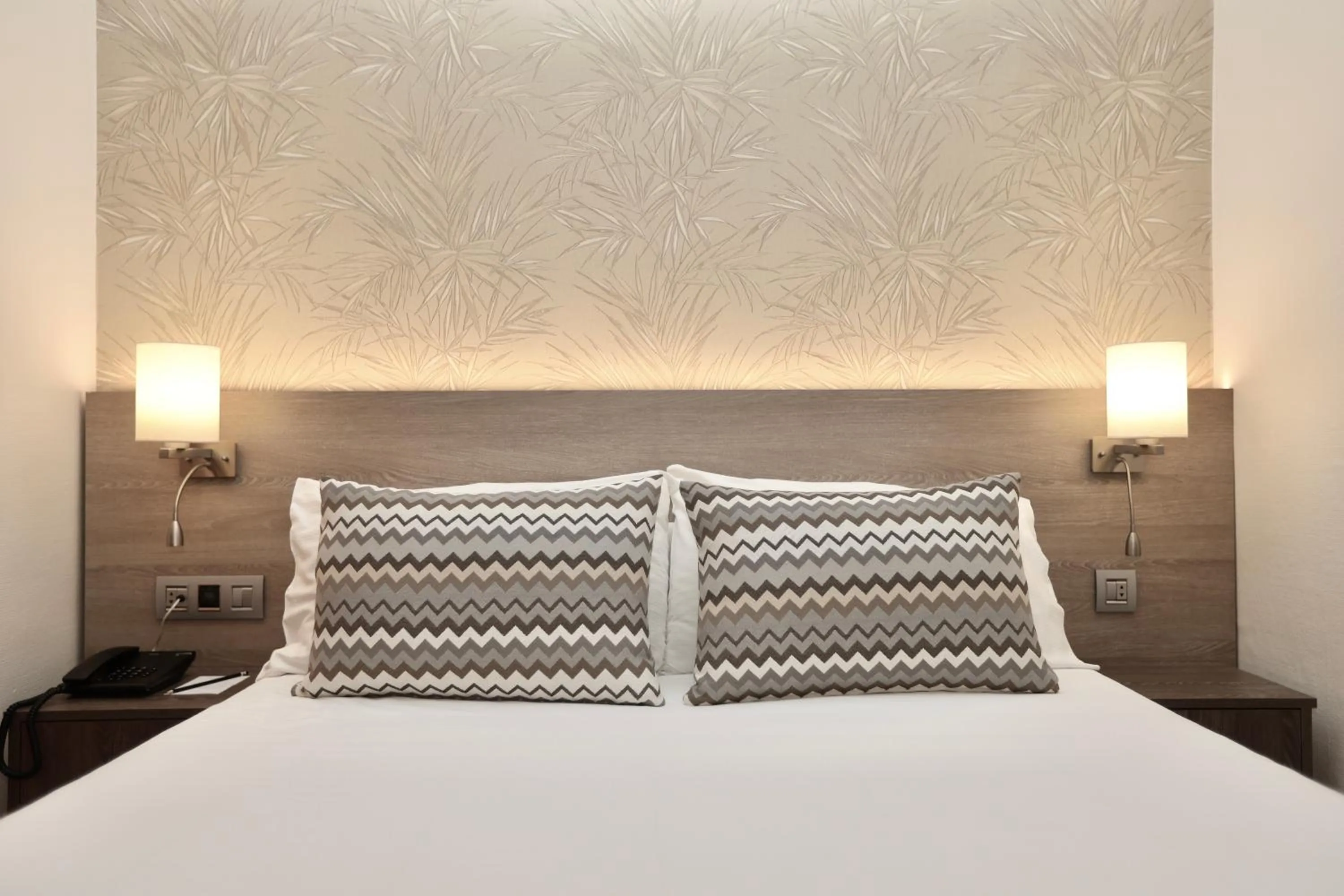 Bed in Hotel Puerto Palace