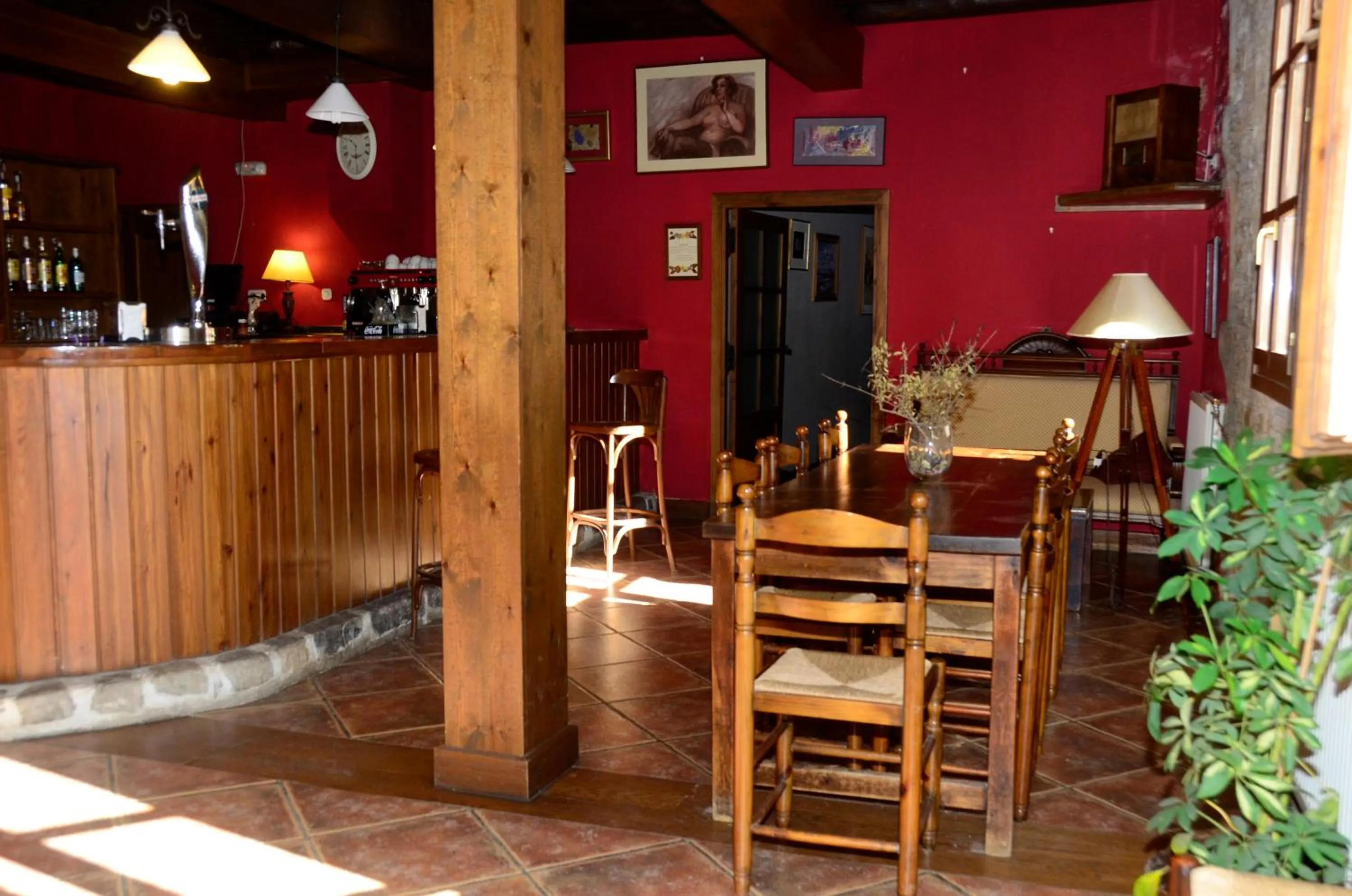 Lounge or bar in Hotel Charle