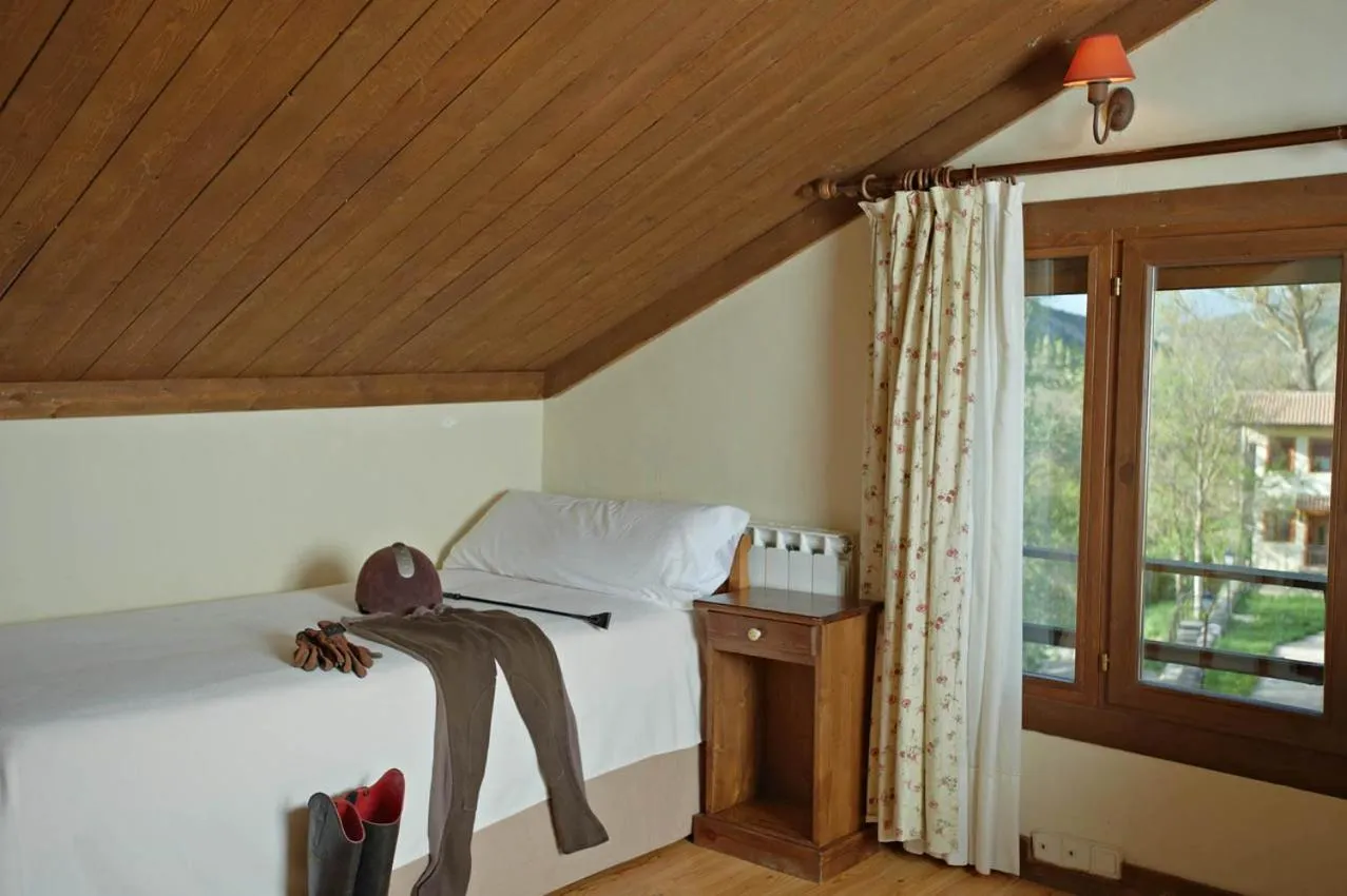 Photo of the whole room, Bed in Hotel Charle