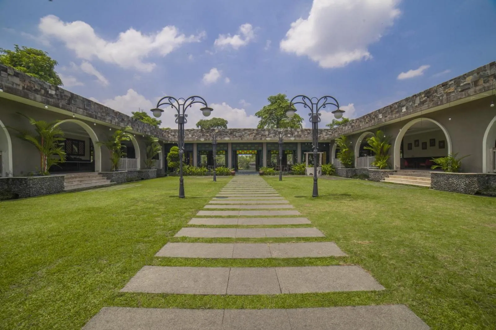 Garden in The Westlake Hotel & Resort Yogyakarta
