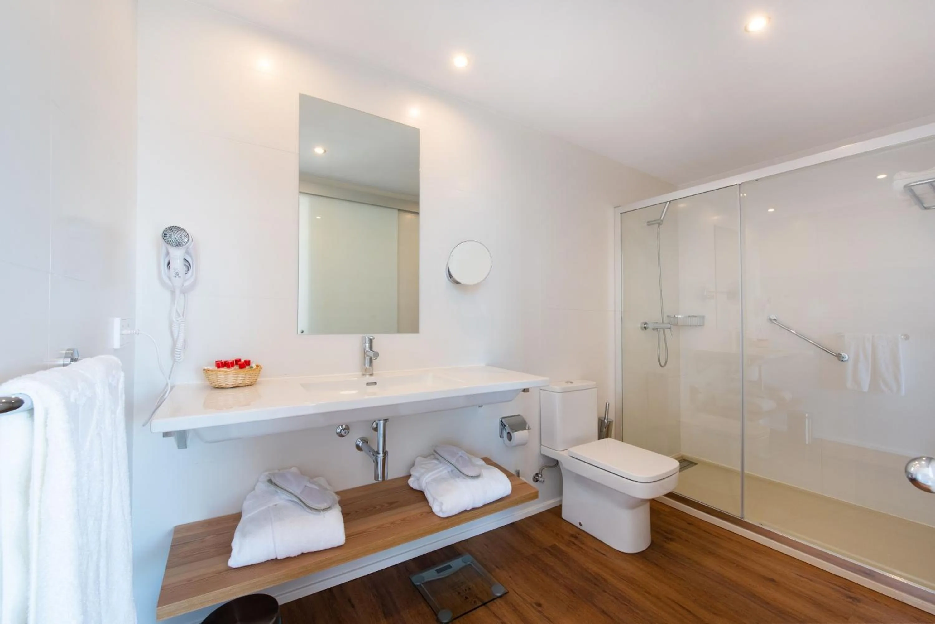 Bathroom in Aparthotel Ponent Mar