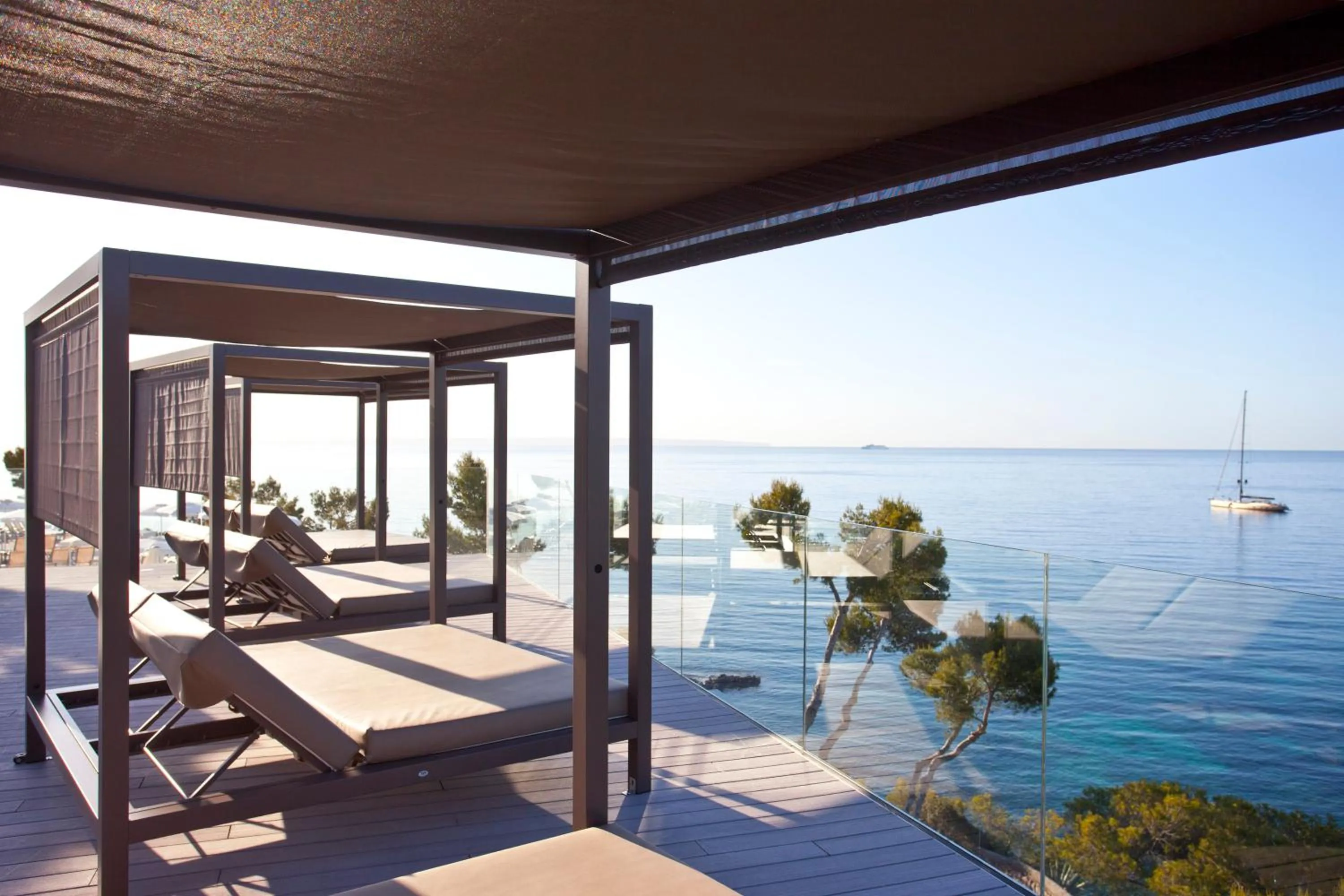 Sea view in Aparthotel Ponent Mar