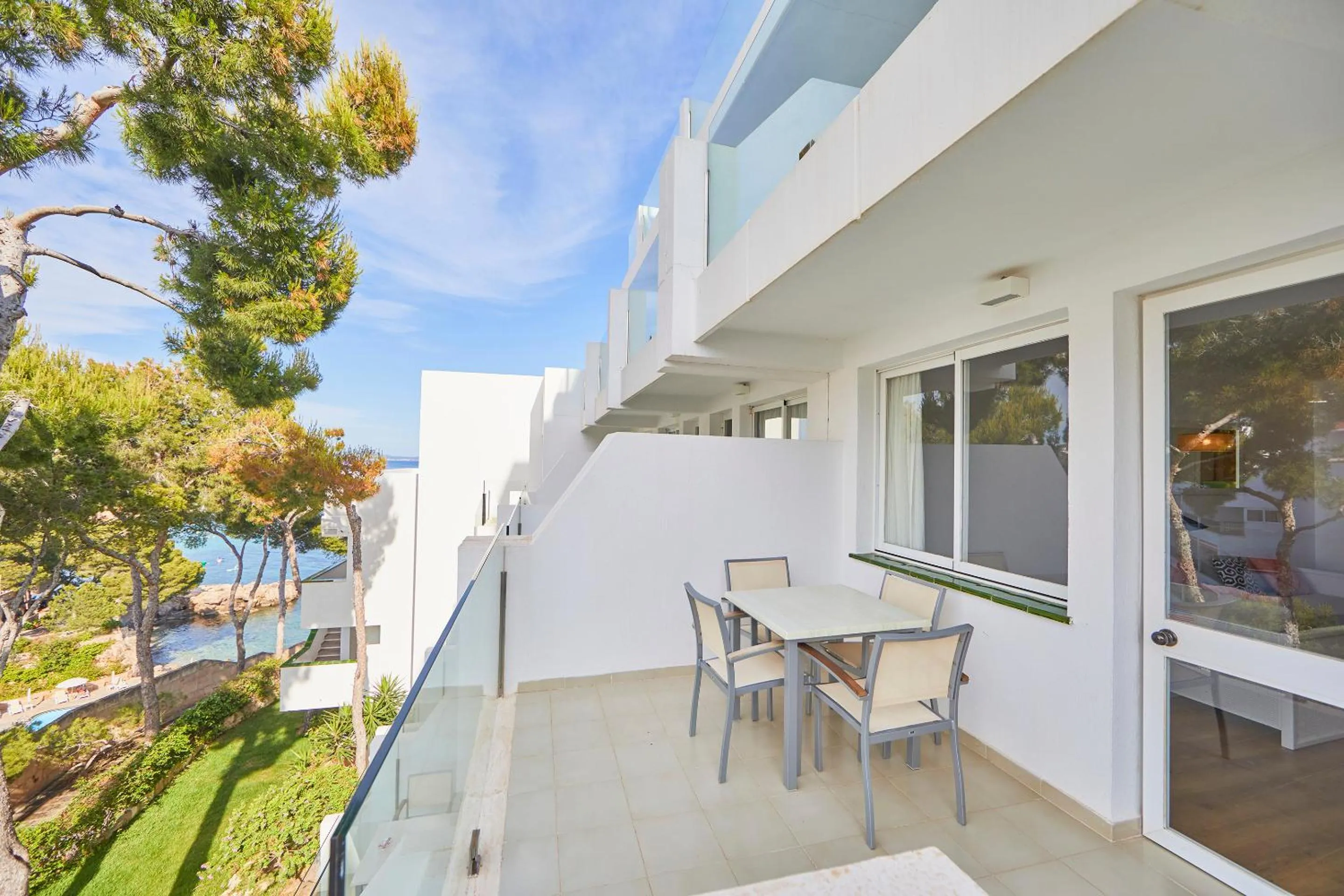 Balcony/Terrace in Aparthotel Ponent Mar