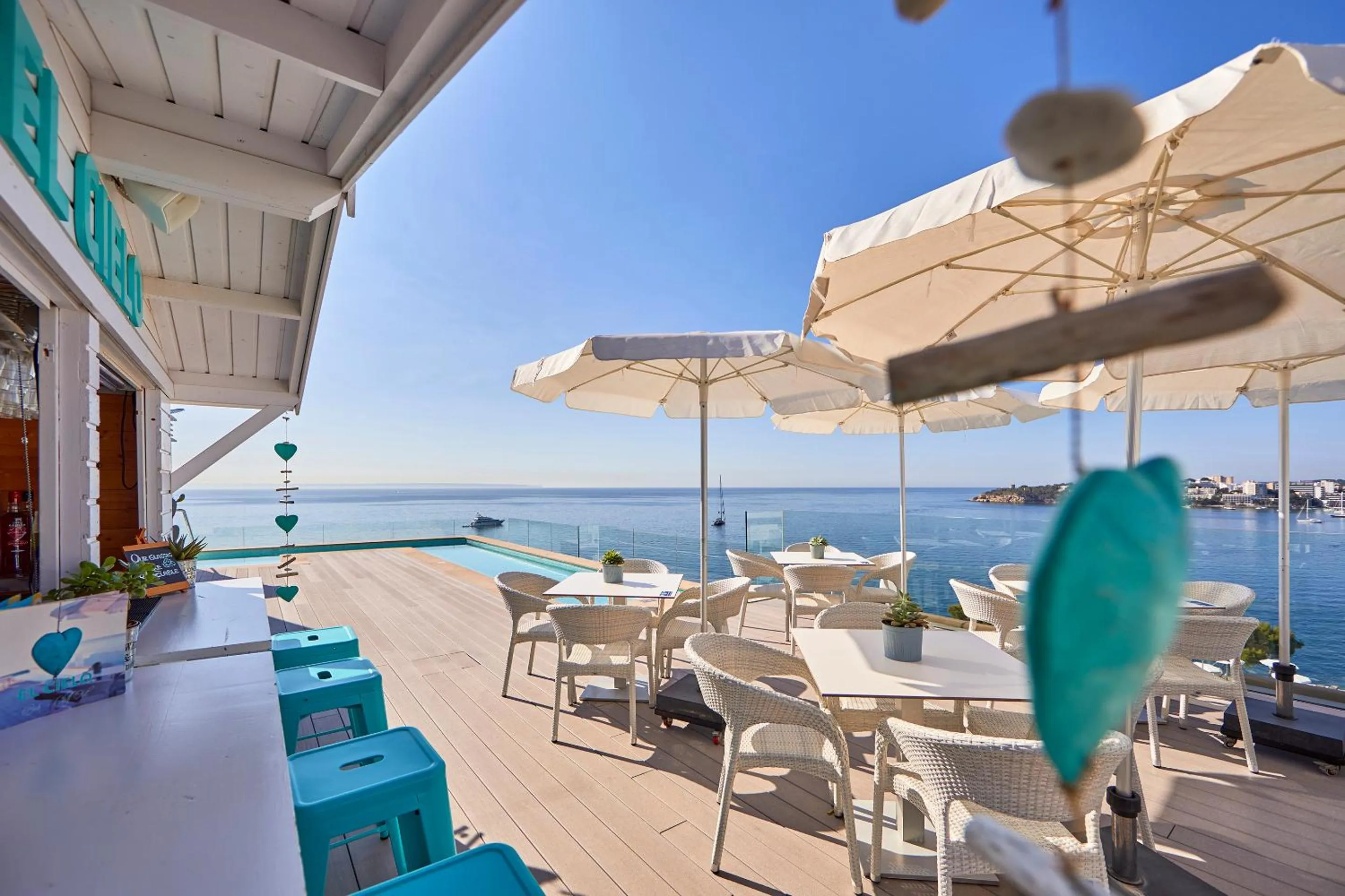 Restaurant/places to eat in Aparthotel Ponent Mar