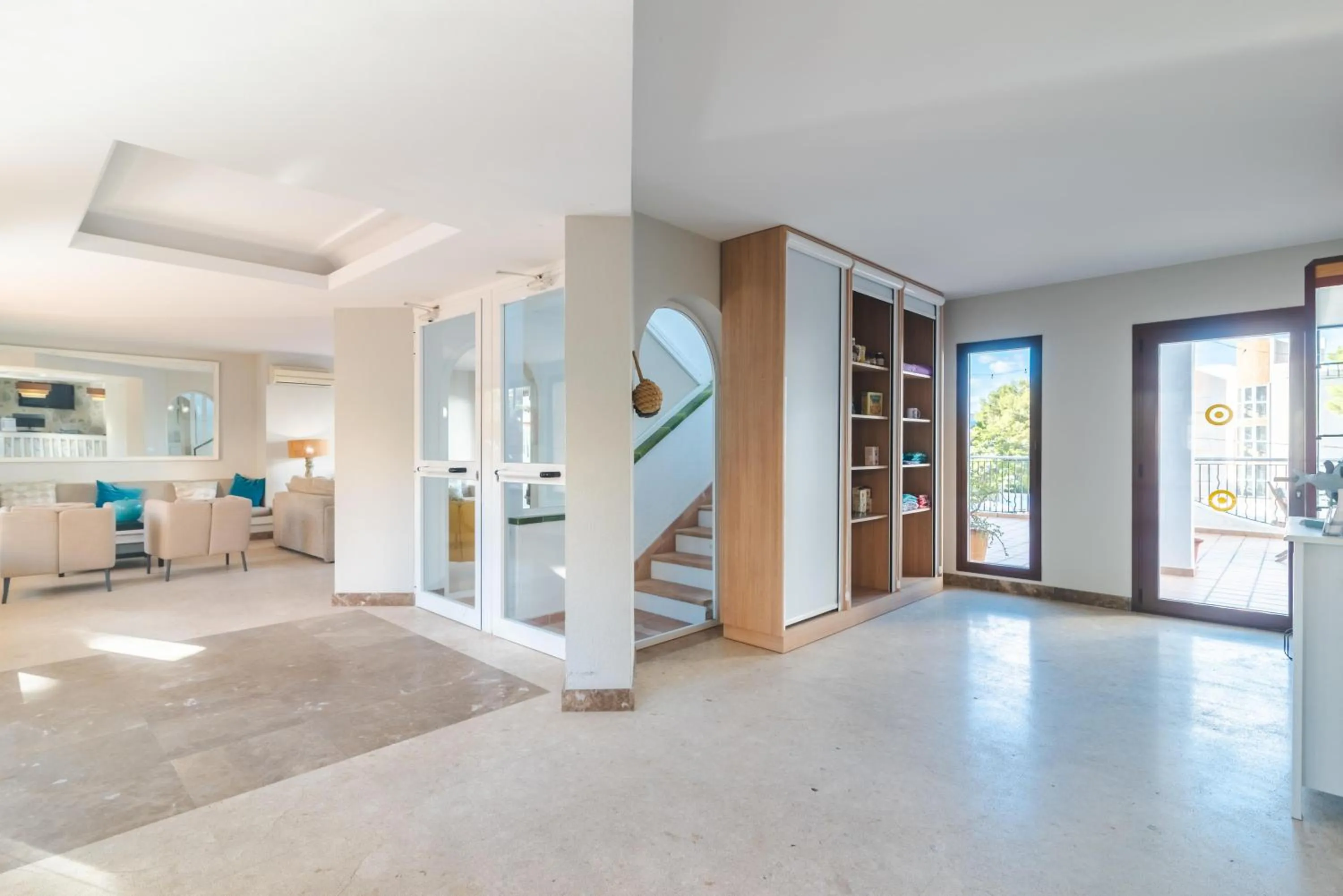 Lobby or reception in Flipflop Surfing Playa