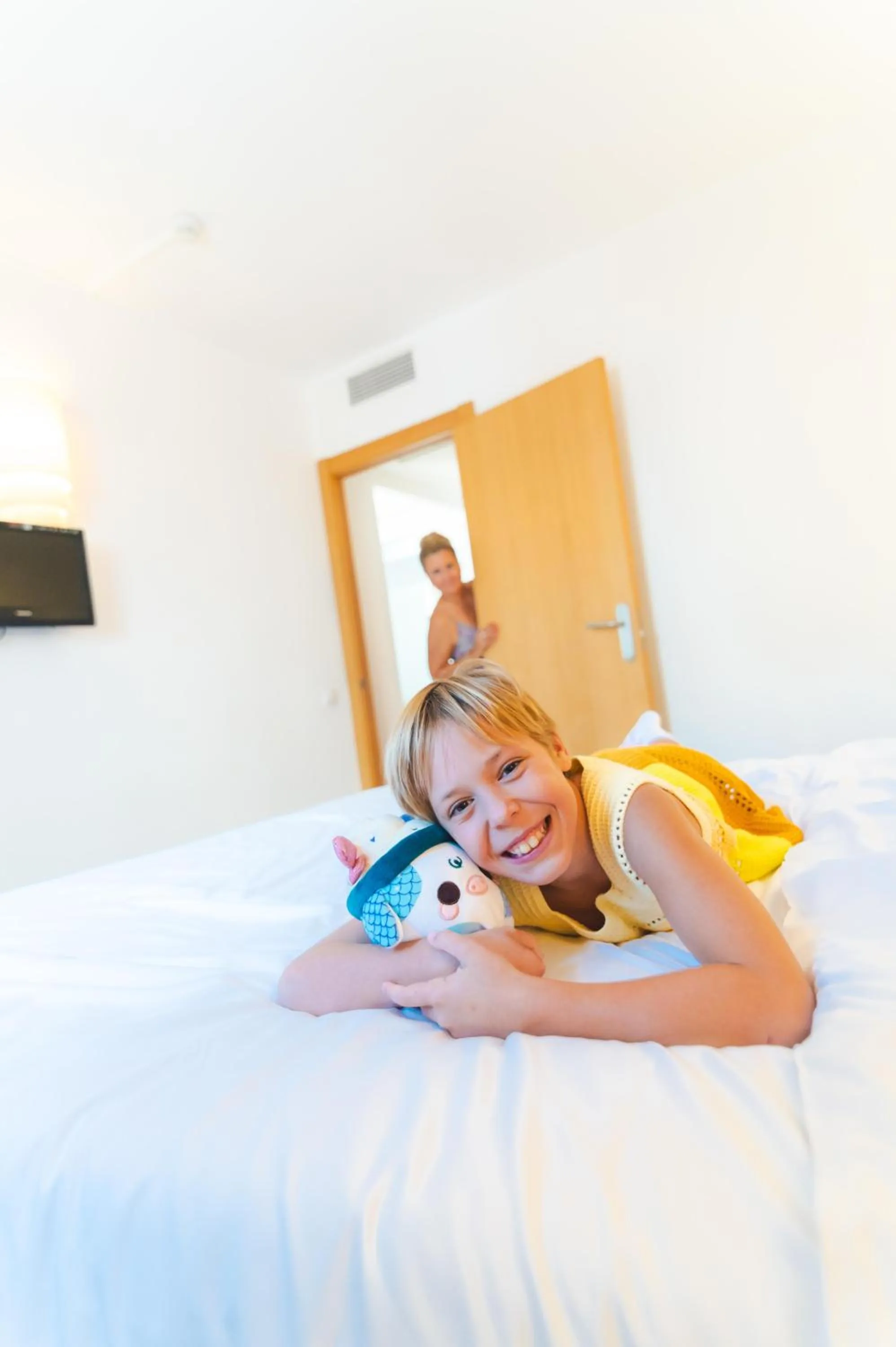 People, Bed in Flipflop Surfing Playa