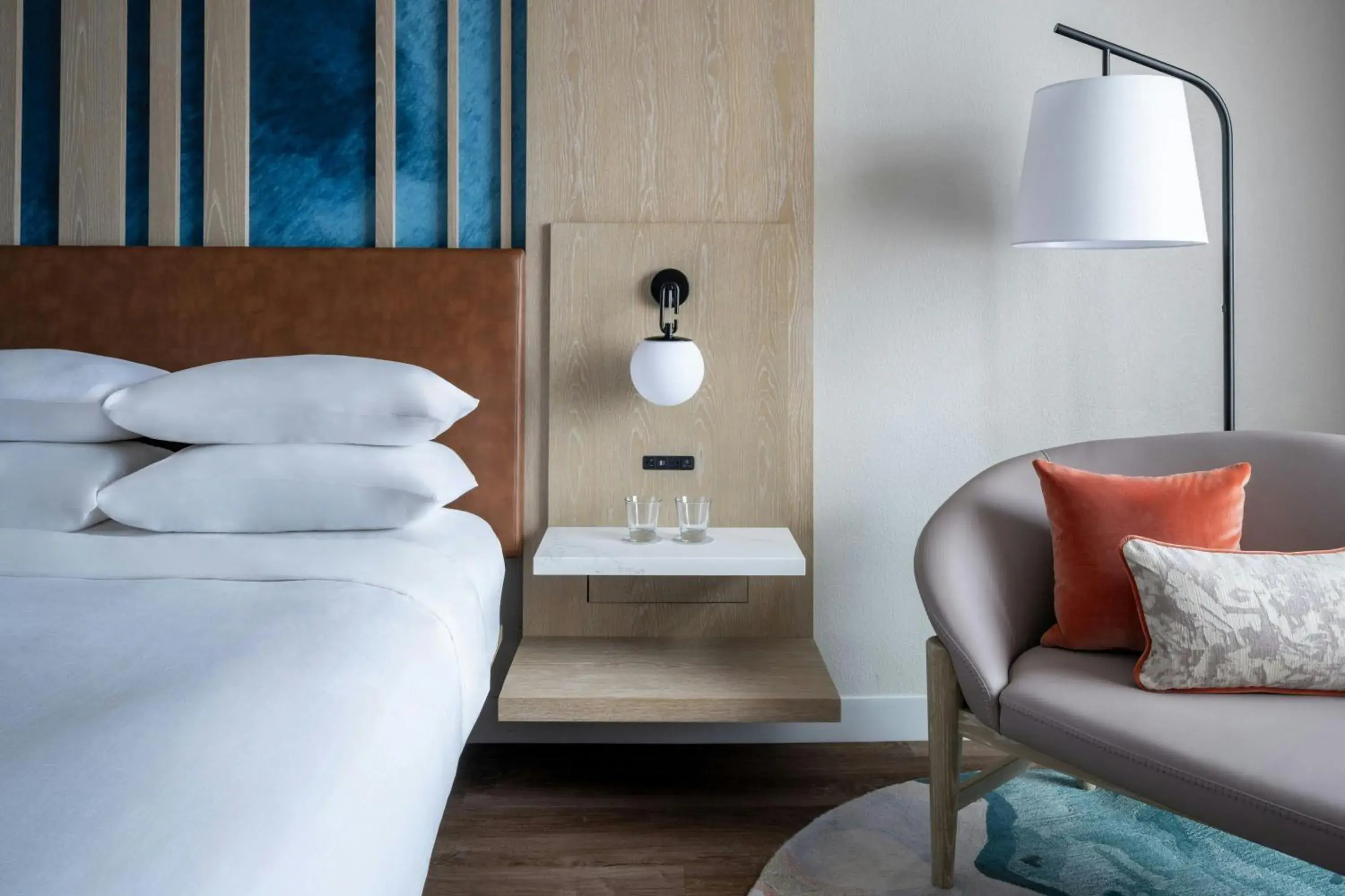 King Room with Roll-in Shower - Mobility and Hearing Accessible in St. Petersburg Marriott Clearwater King Room with Roll-in Shower - Mobility and Hearing Accessible in St. Petersburg Marriott Clearwater