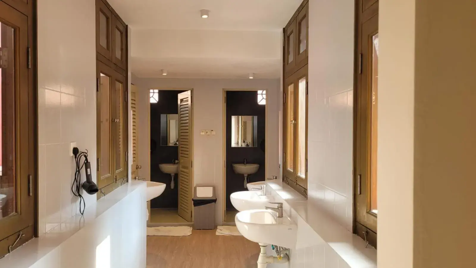 Private Room (10 Single Pods) in Wink at Upper Cross Street Private Room (10 Single Pods) in Wink at Upper Cross Street