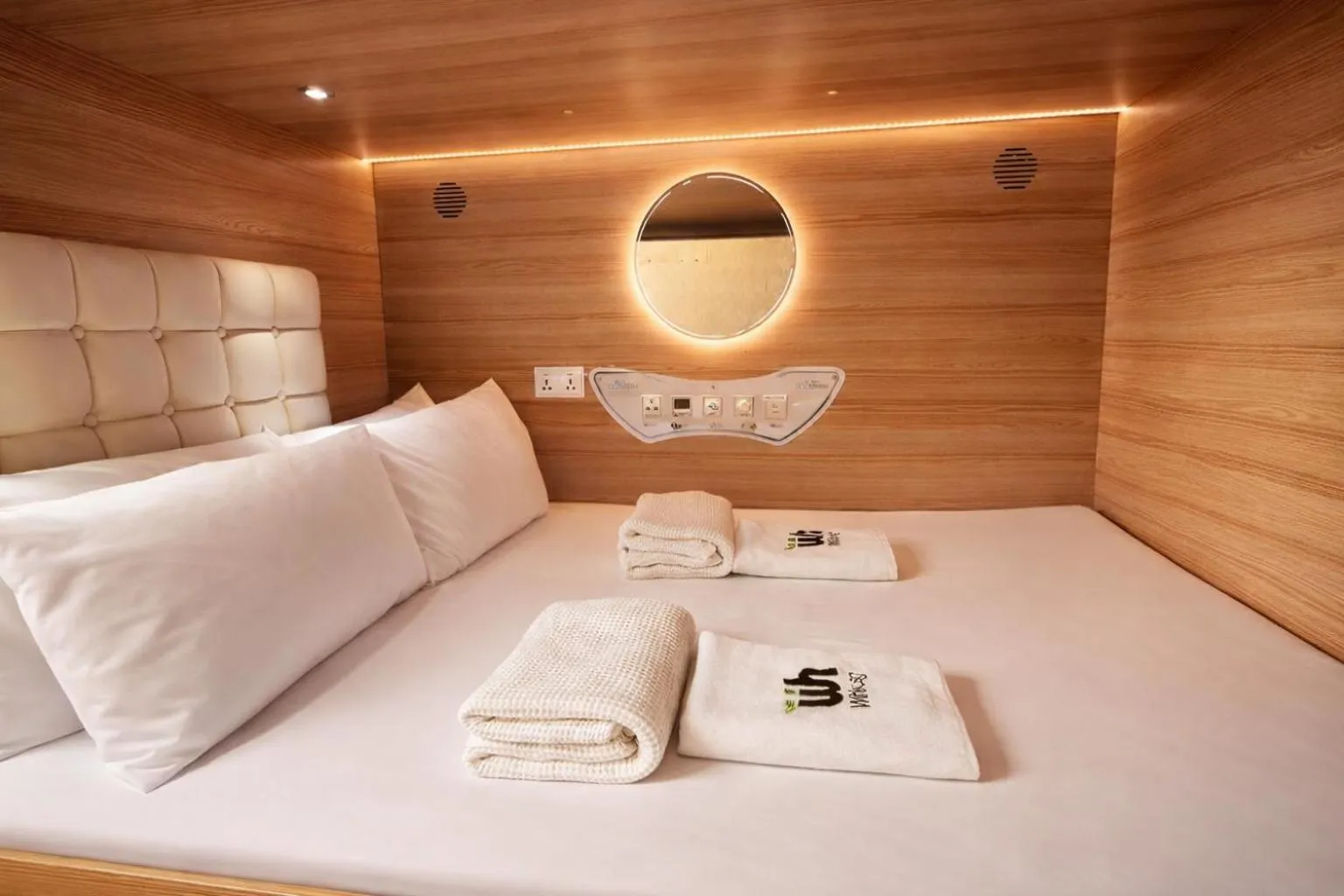 Bed in Wink at Upper Cross Street