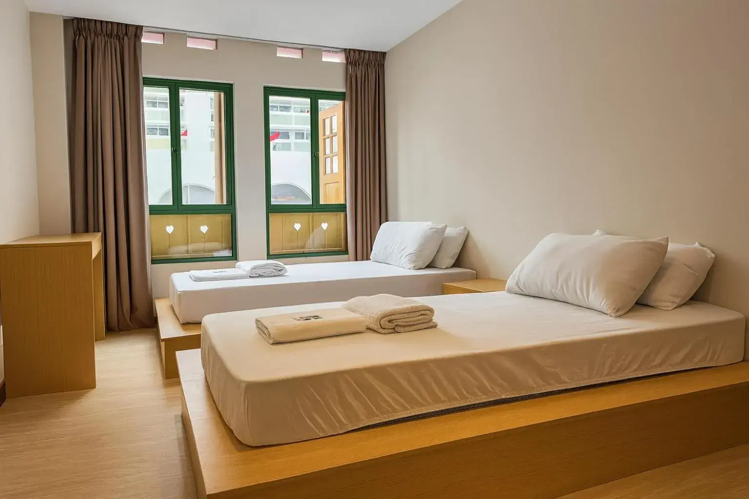 Standard Twin Room with Shared Bathroom in Wink at Upper Cross Street Standard Twin Room with Shared Bathroom in Wink at Upper Cross Street