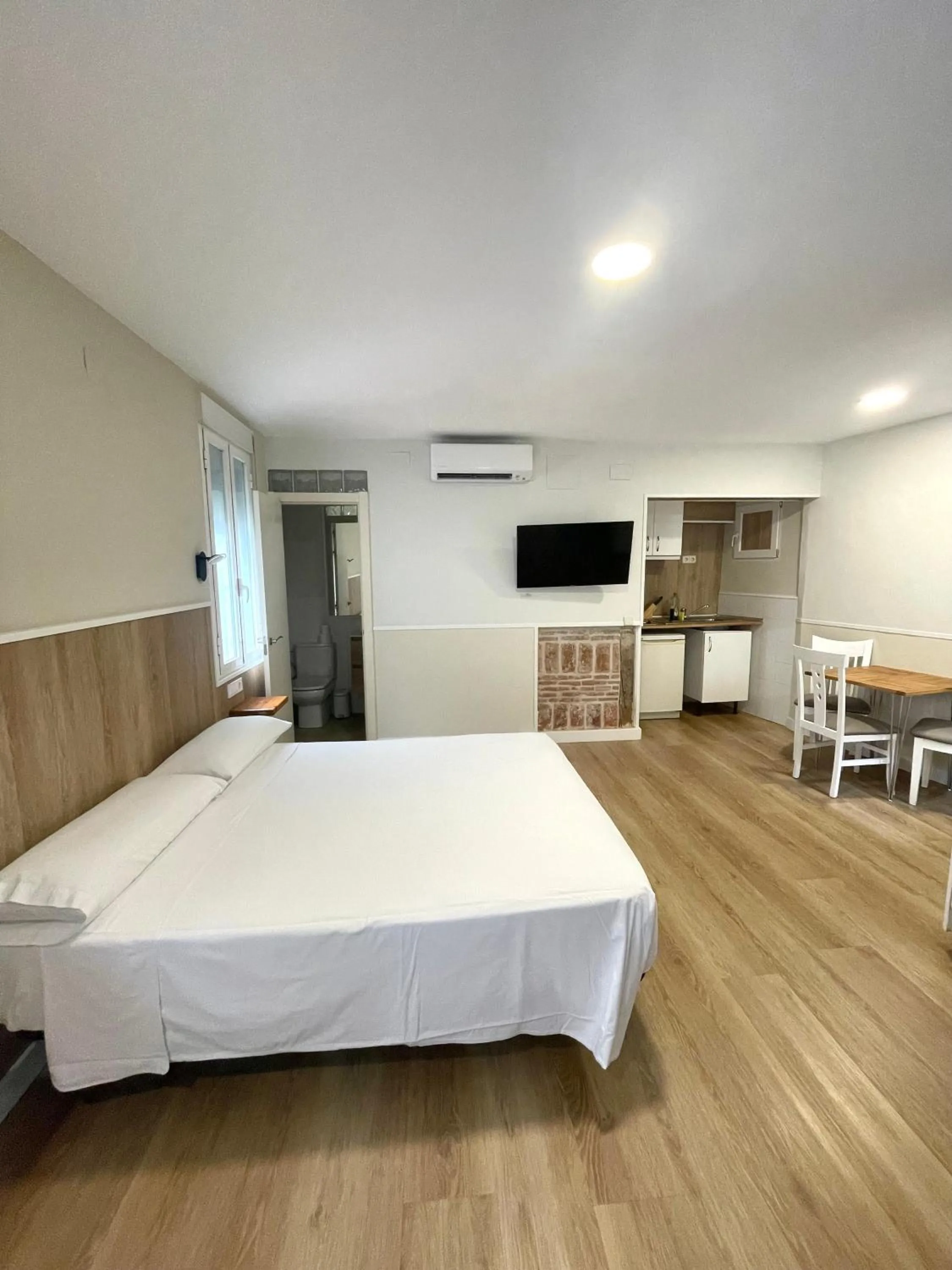 Bed in Apartamentos Mayor Centro