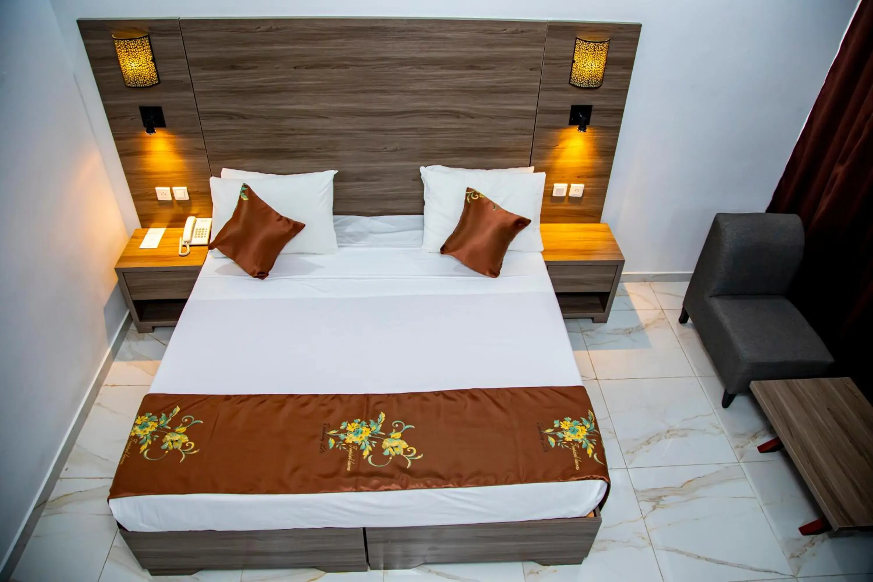 Standard Double Room with City View in Hôtel Sarakawa Standard Double Room with City View in Hôtel Sarakawa