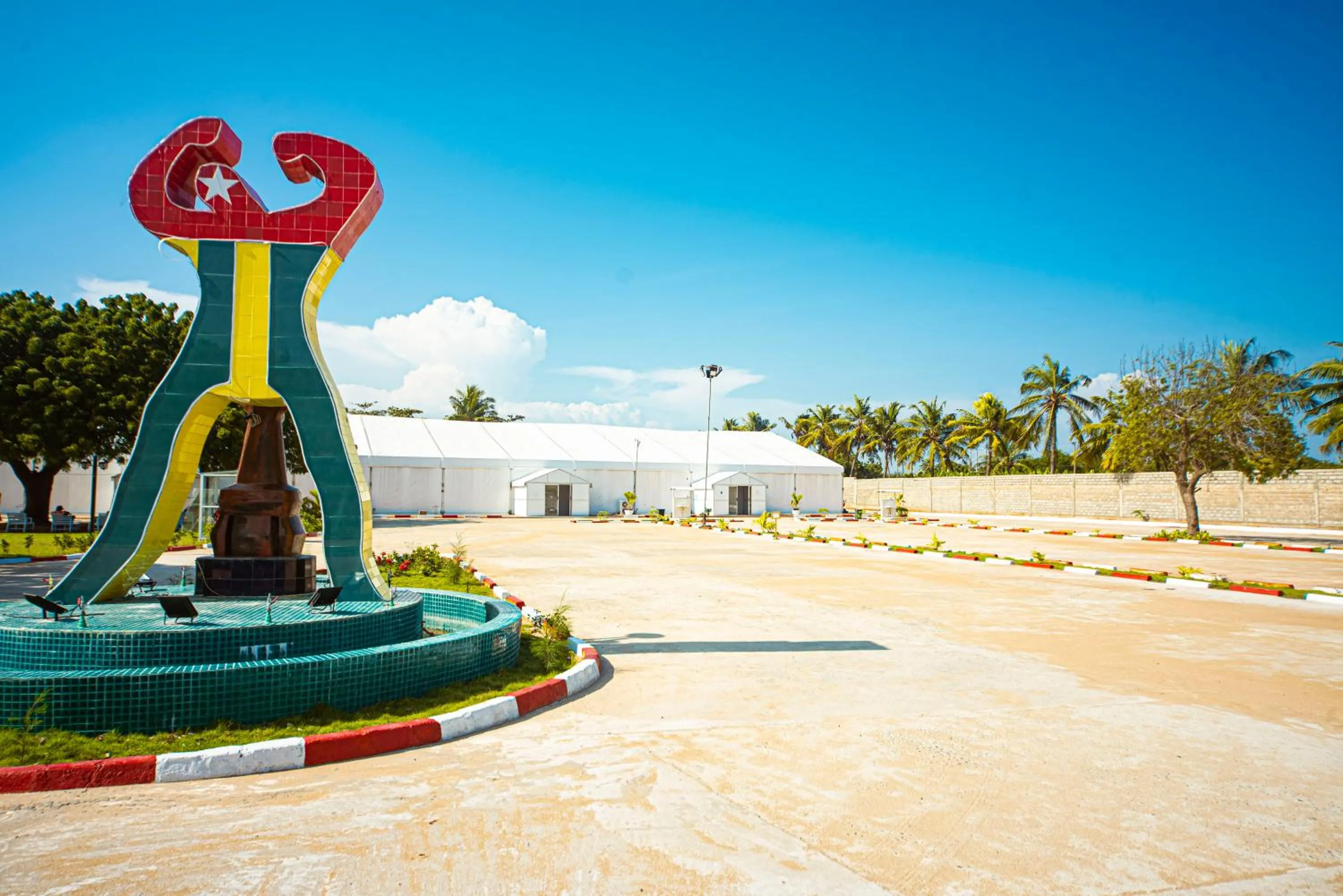 Nearby landmark in Hôtel Sarakawa