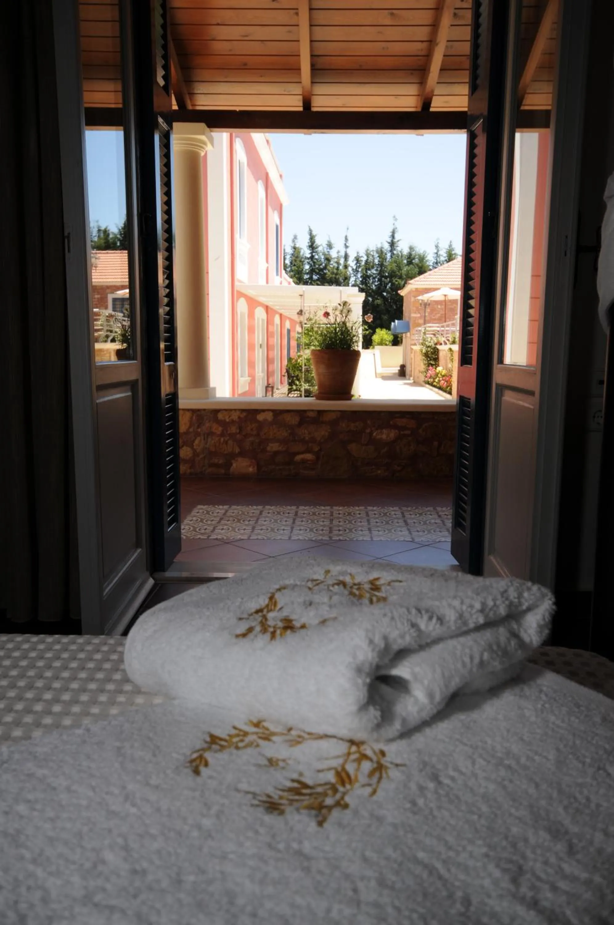 View (from property/room), Bed in Metohi Georgila