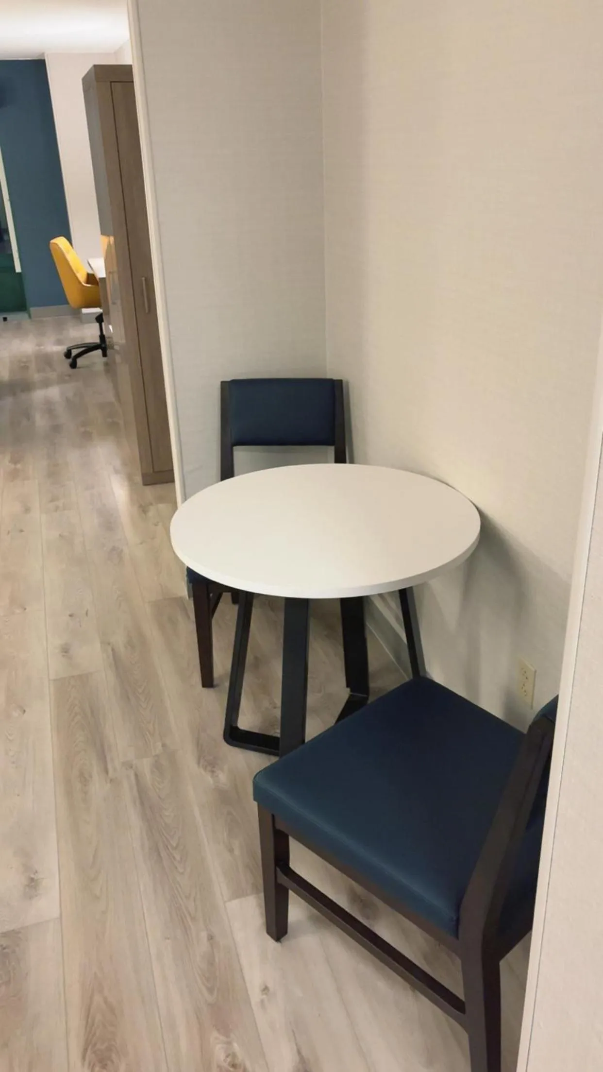 Holiday Inn Express Hotel & Suites Drums-Hazelton by IHG