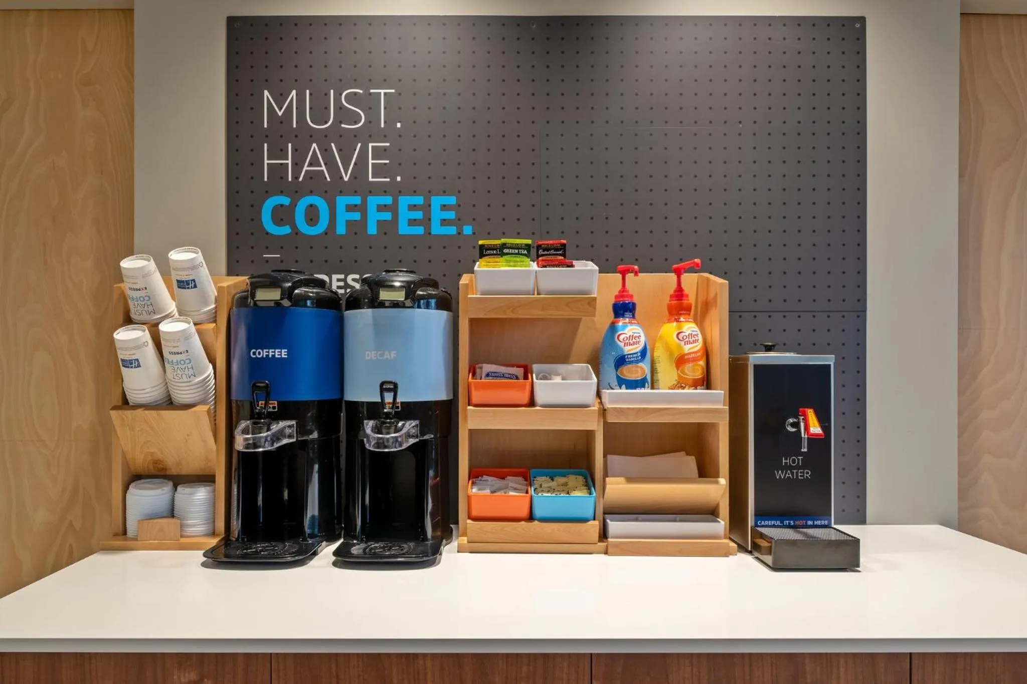 Photo of the whole room in Holiday Inn Express Hotel & Suites Woodbridge by IHG