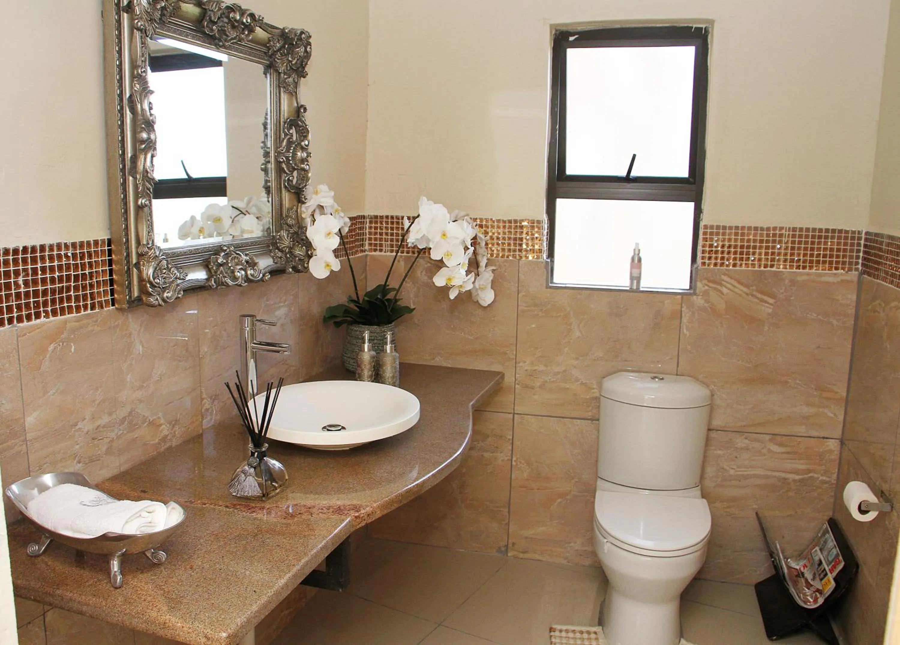 Property building in Black Horses Lodge & Conferencing