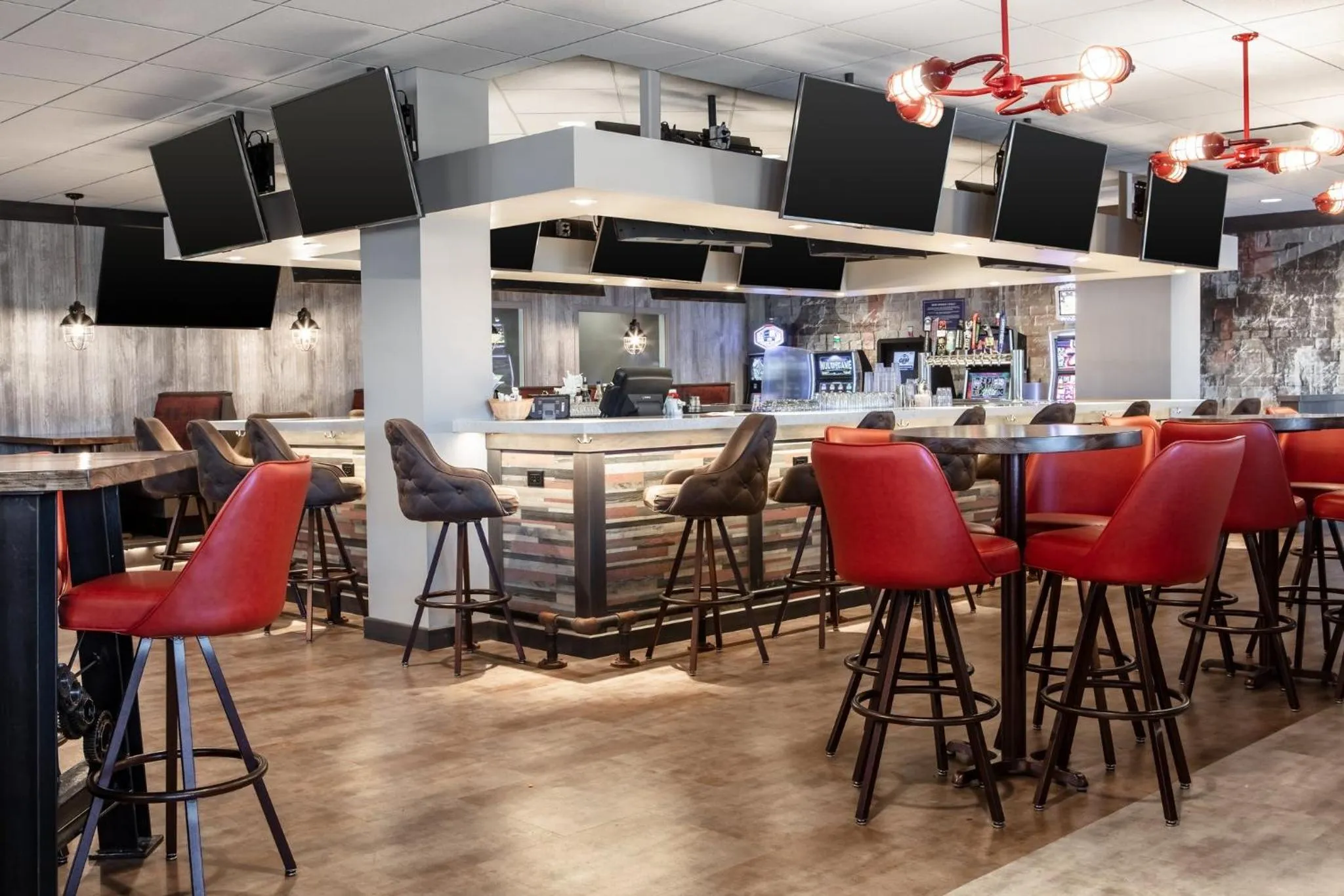 Restaurant/places to eat in Holiday Inn Rock Island-Quad Cities by IHG