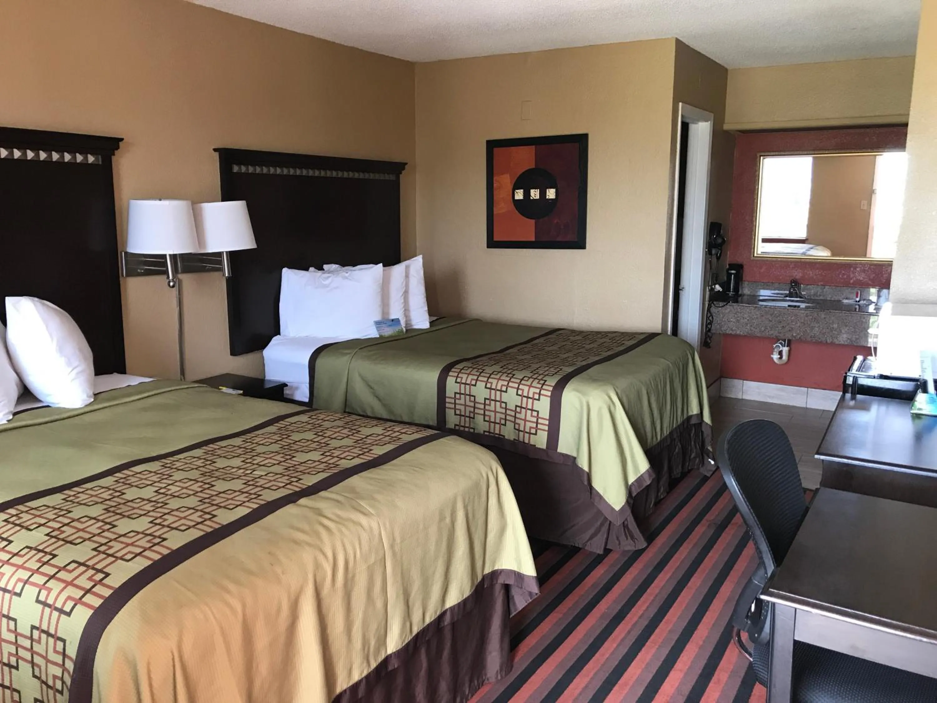 Bedroom, Bed in Days Inn by Wyndham Corpus Christi Beach