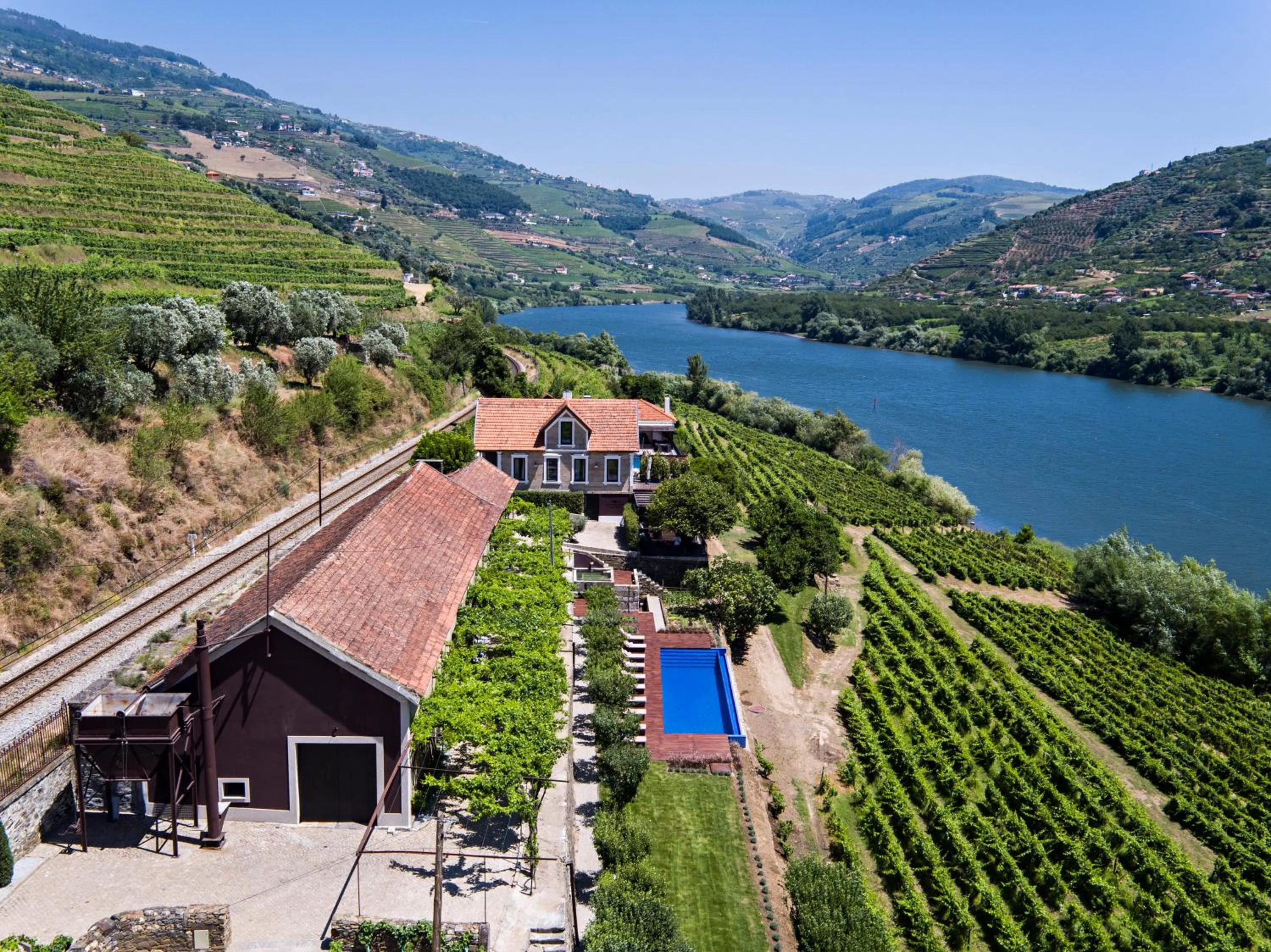Bird's eye view in Quinta de S.Bernardo - Winery & Farmhouse