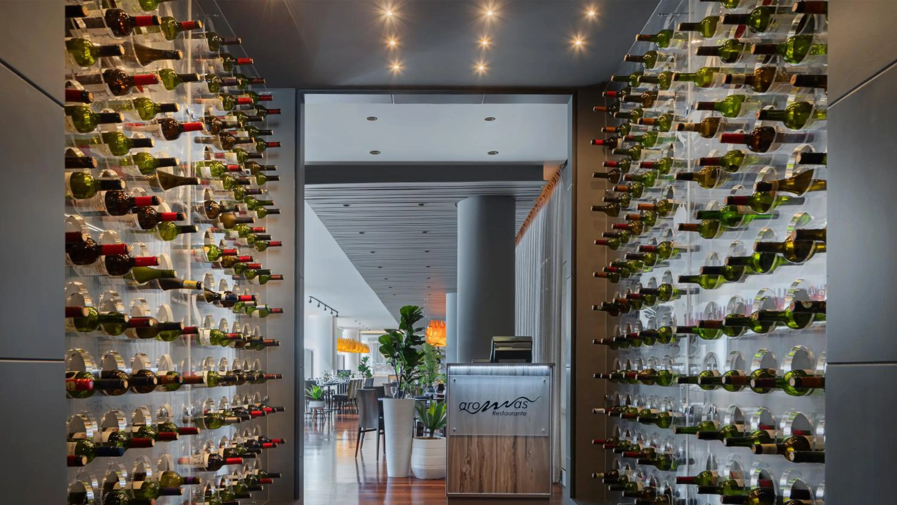 Restaurant/places to eat in Holiday Inn Santo Domingo by IHG