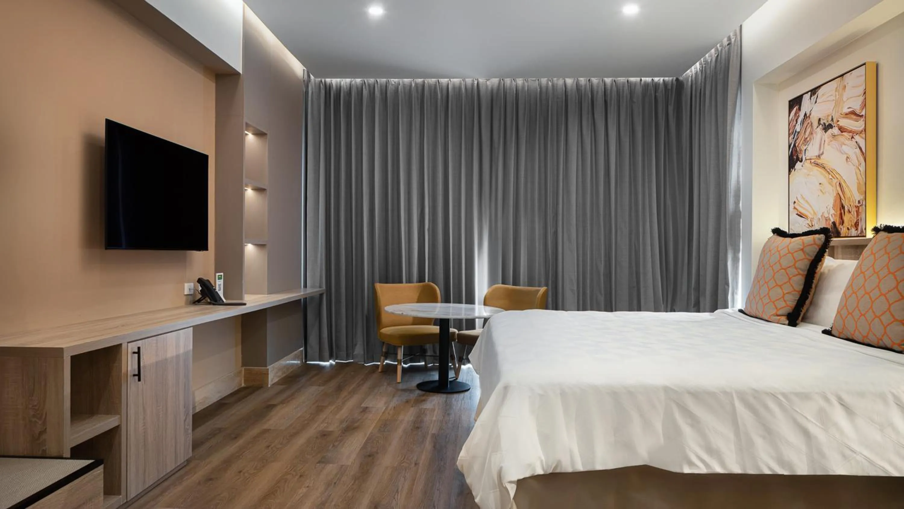 Photo of the whole room, Bed in Holiday Inn Santo Domingo by IHG