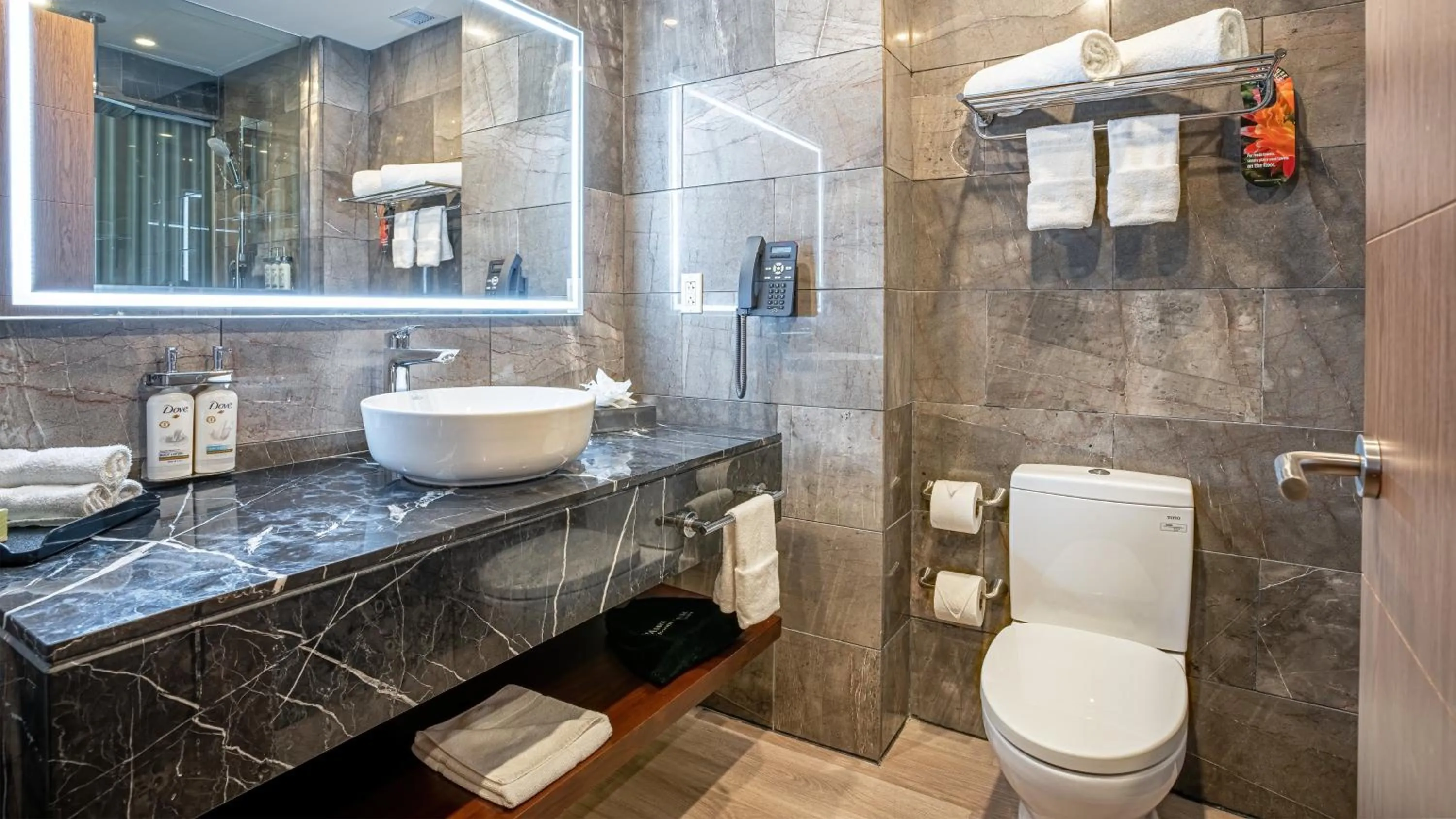 Bathroom in Holiday Inn Santo Domingo by IHG