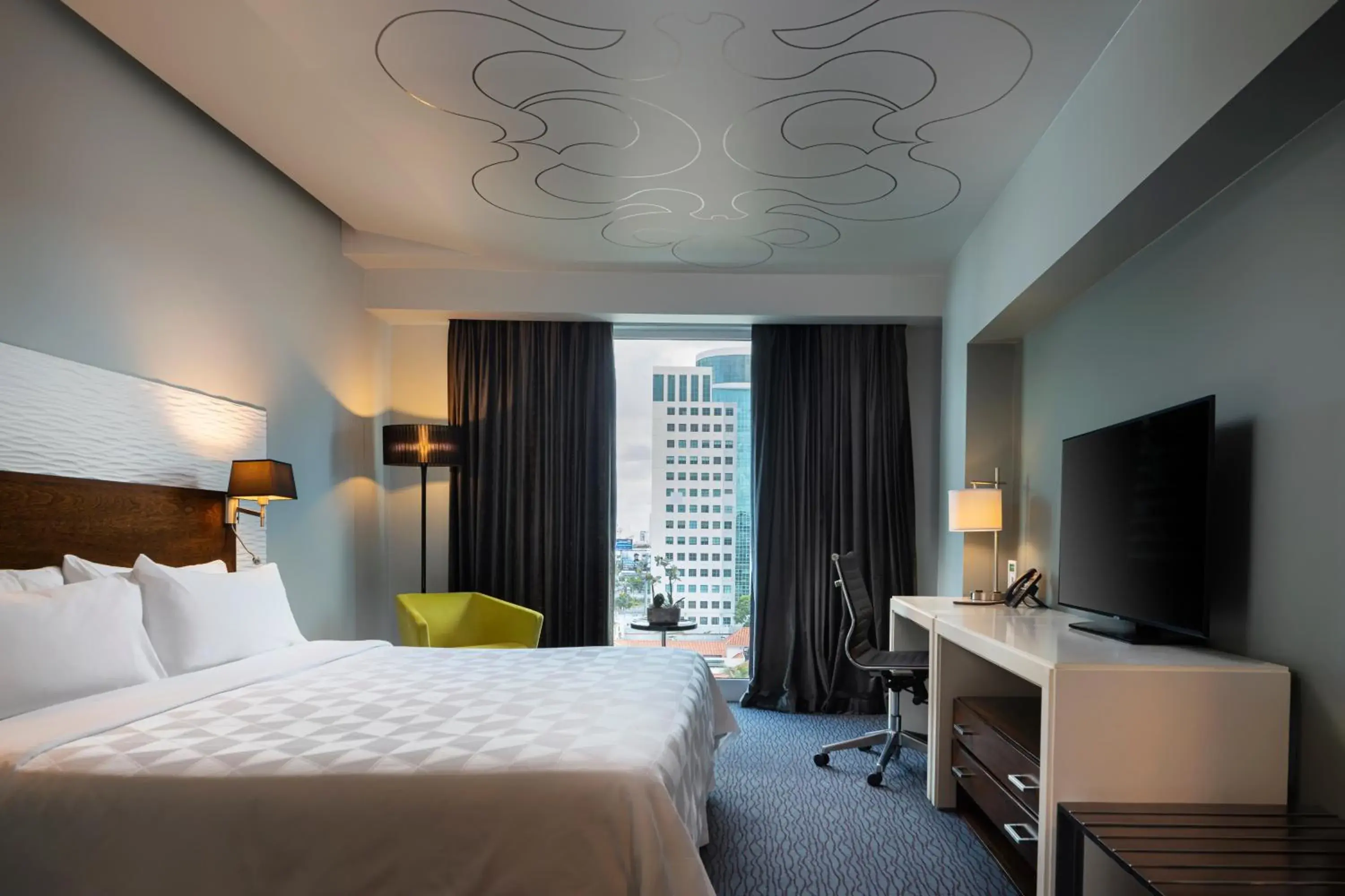 Standard Double Room with Lounge Access - High Floor in Holiday Inn Santo Domingo by IHG Standard Double Room with Lounge Access - High Floor in Holiday Inn Santo Domingo by IHG