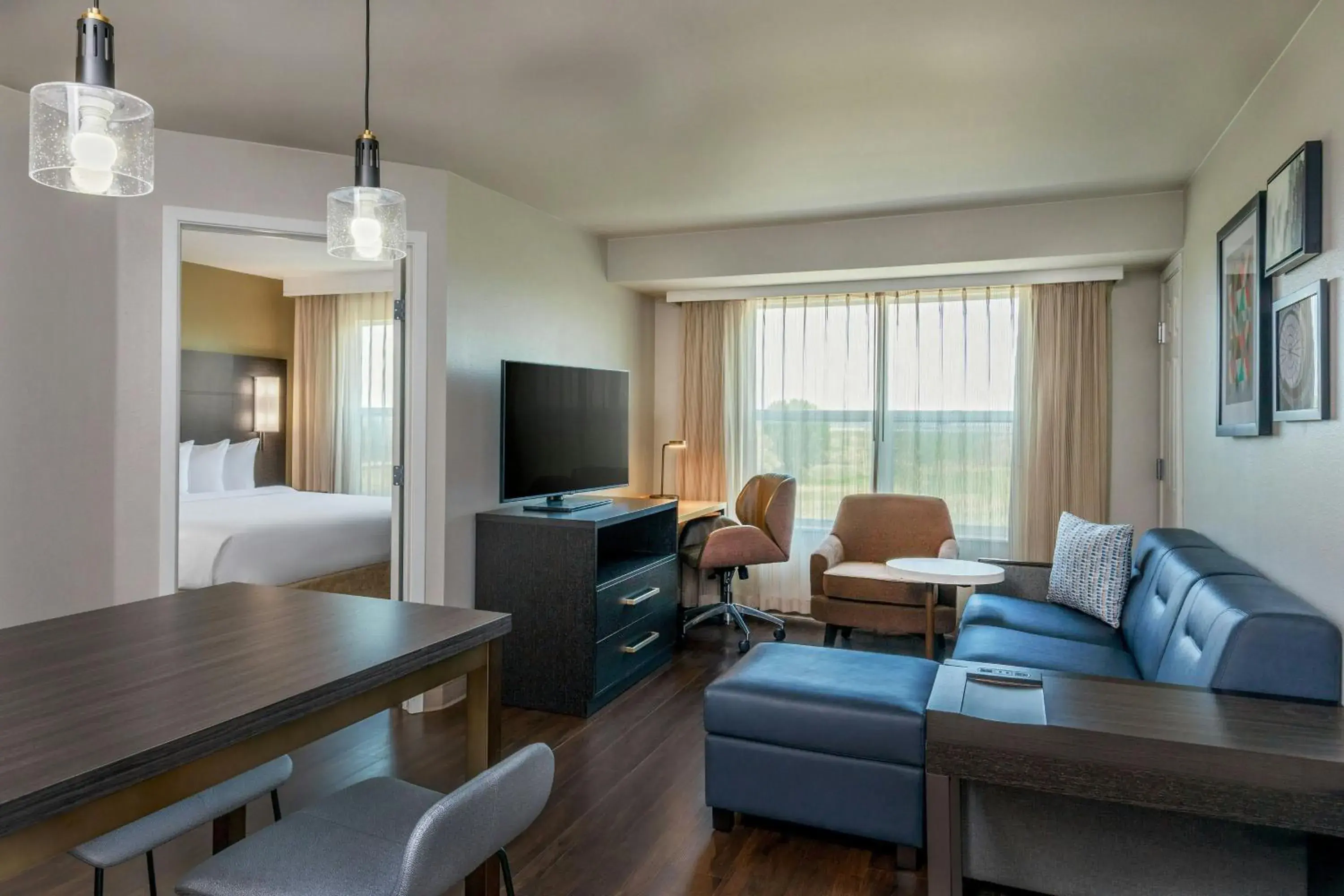 Two-Bedroom Suite in Residence Inn by Marriott Denver Airport at Gateway Park Two-Bedroom Suite in Residence Inn by Marriott Denver Airport at Gateway Park