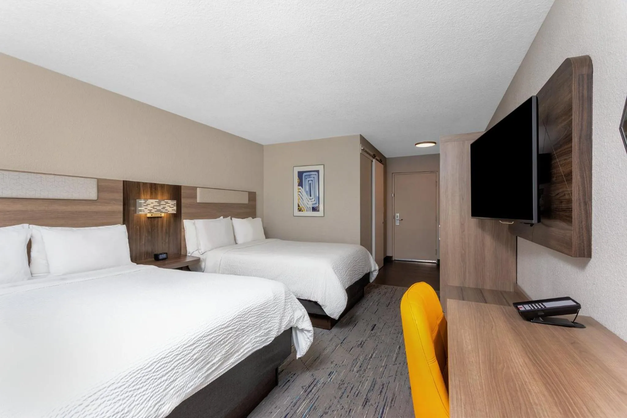 Photo of the whole room, Bed in Holiday Inn Express & Suites Florida City-Gateway To Keys by IHG