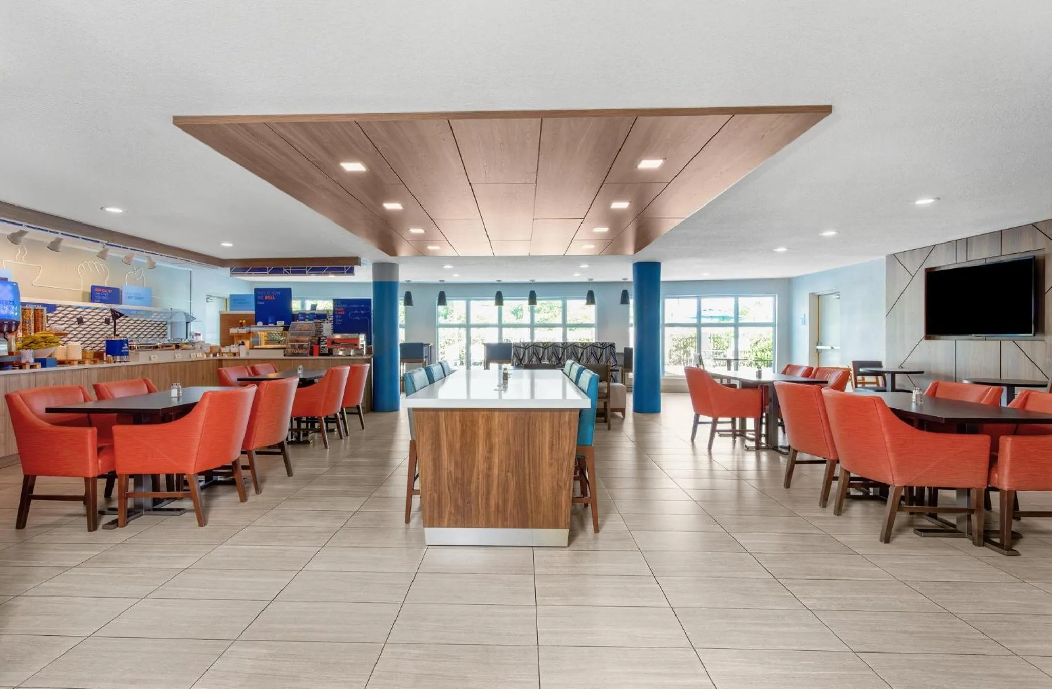 Breakfast in Holiday Inn Express & Suites Florida City-Gateway To Keys by IHG