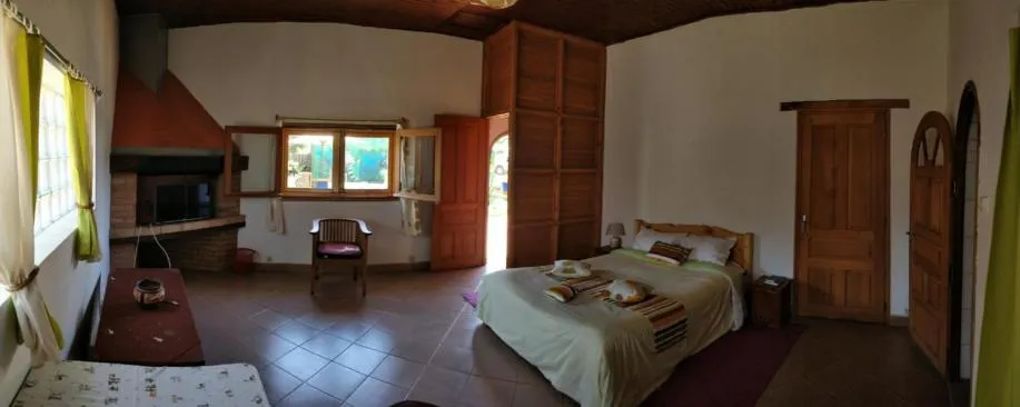 Restaurant/places to eat in Hotel le Trianon