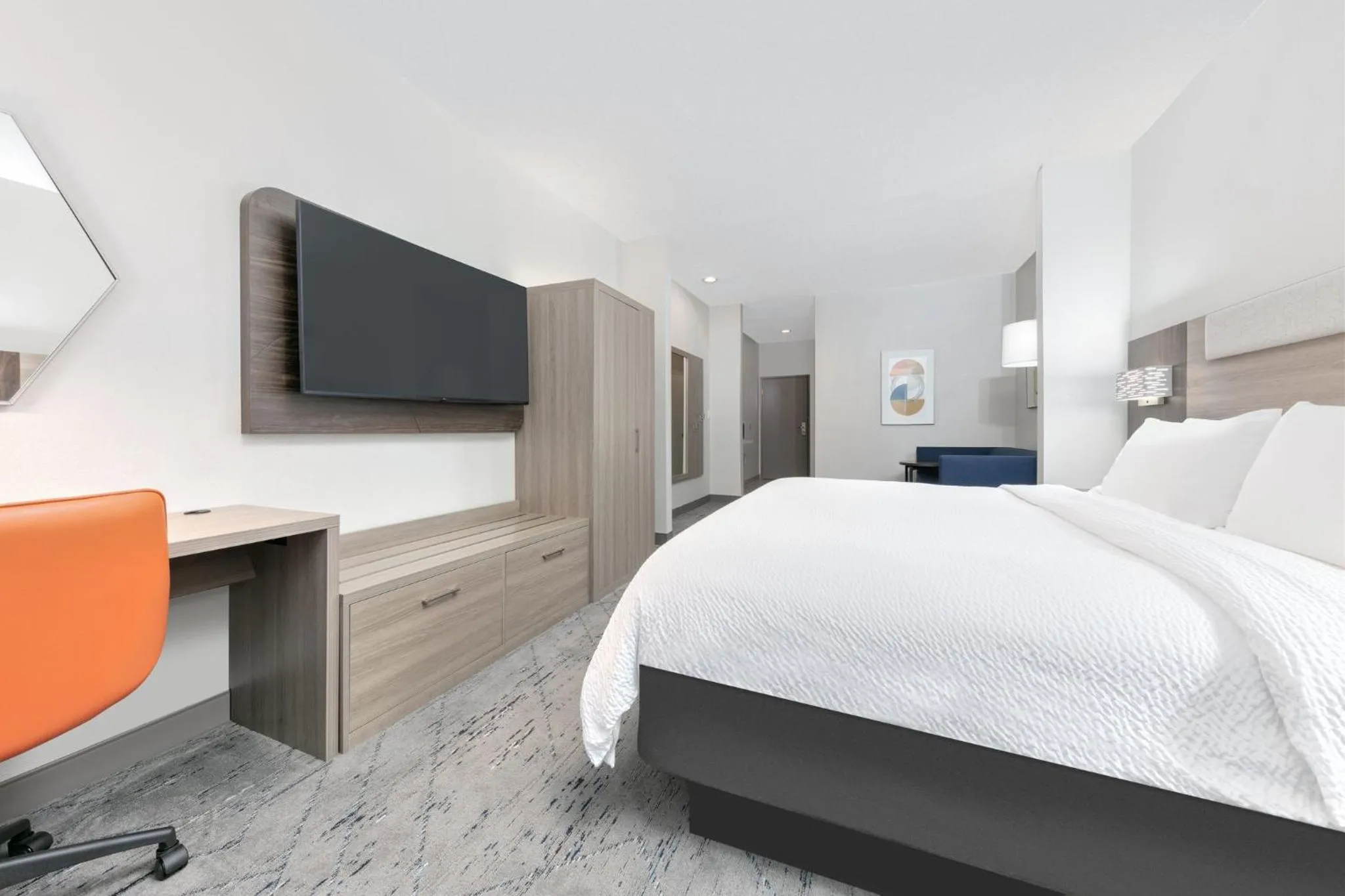 Photo of the whole room, Bed in Holiday Inn Express Hotel & Suites Winnie by IHG