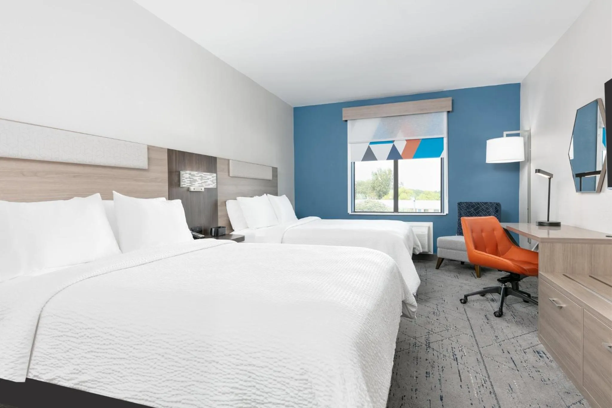 Photo of the whole room, Bed in Holiday Inn Express Hotel & Suites Winnie by IHG