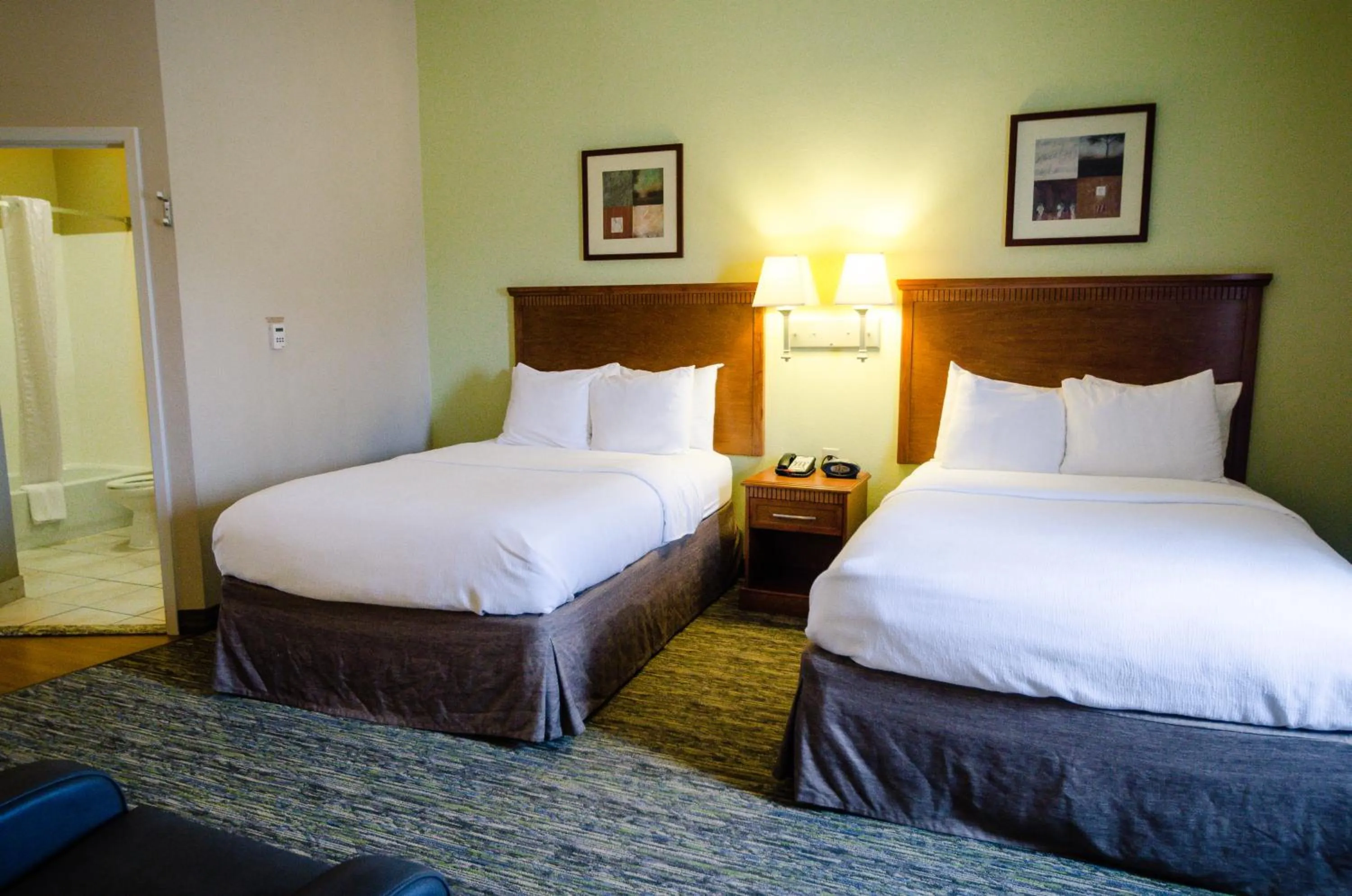 Bed in Candlewood Suites Temple by IHG