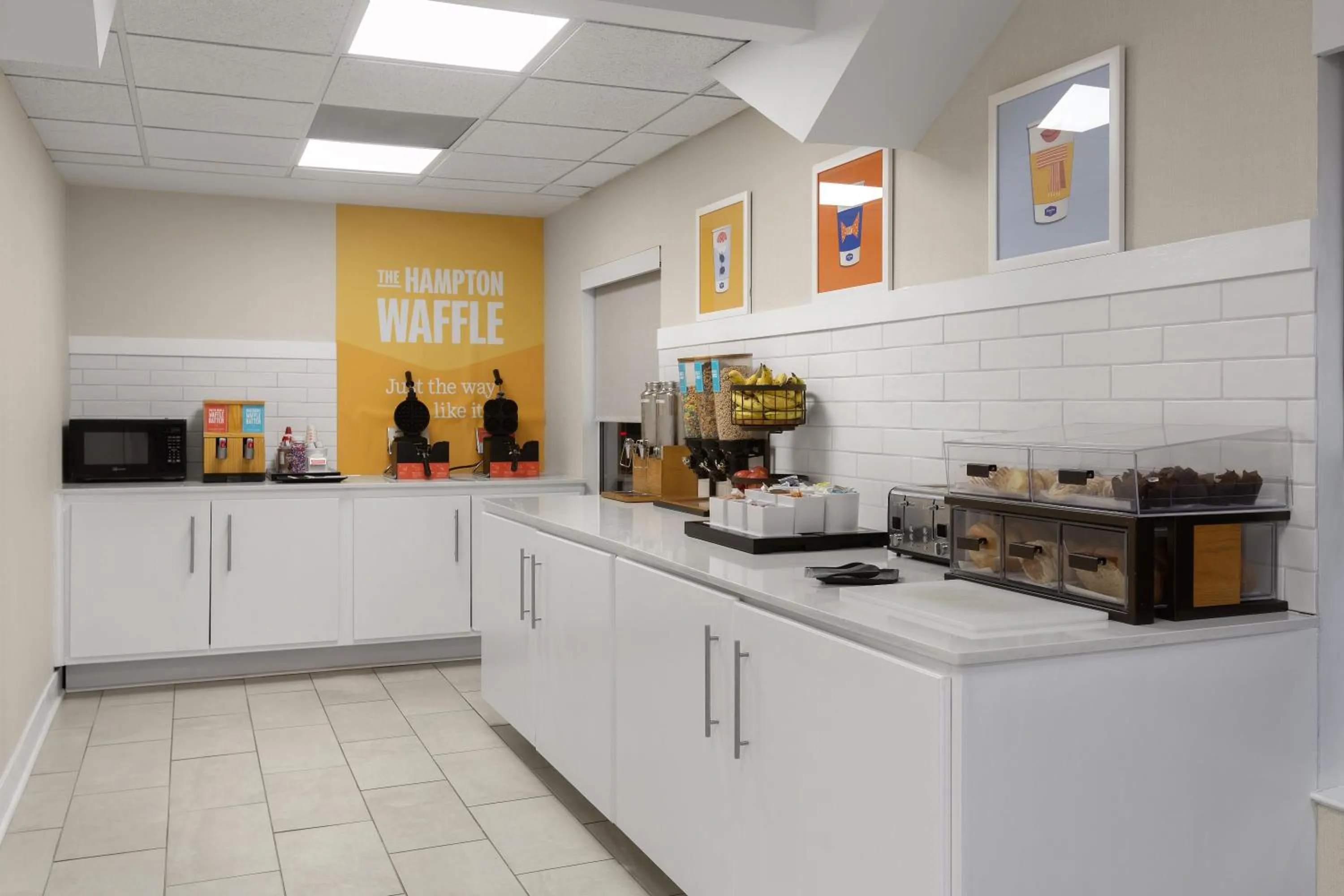 Breakfast in Hampton Inn Helen