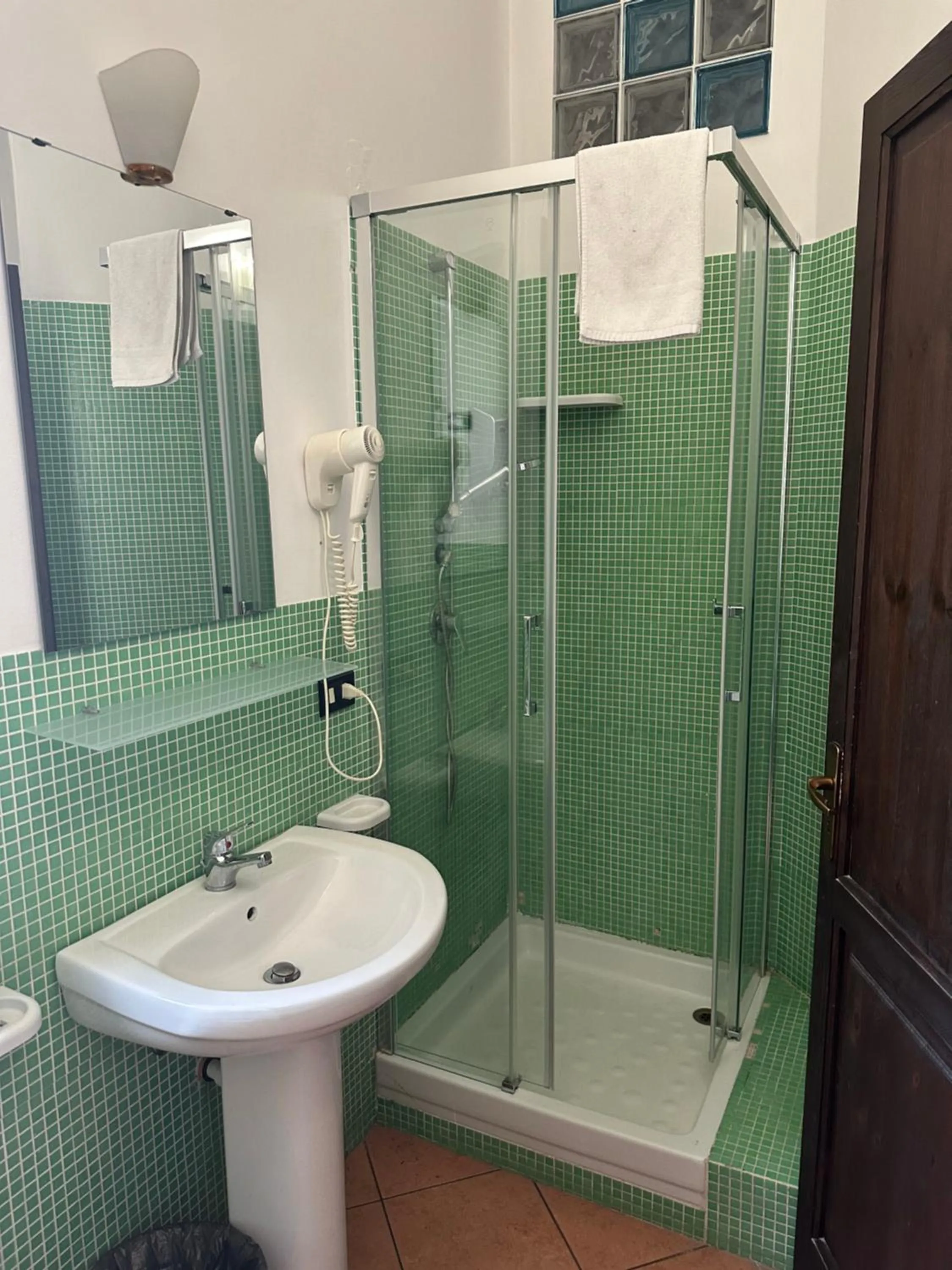 Bathroom in Art Lincoln