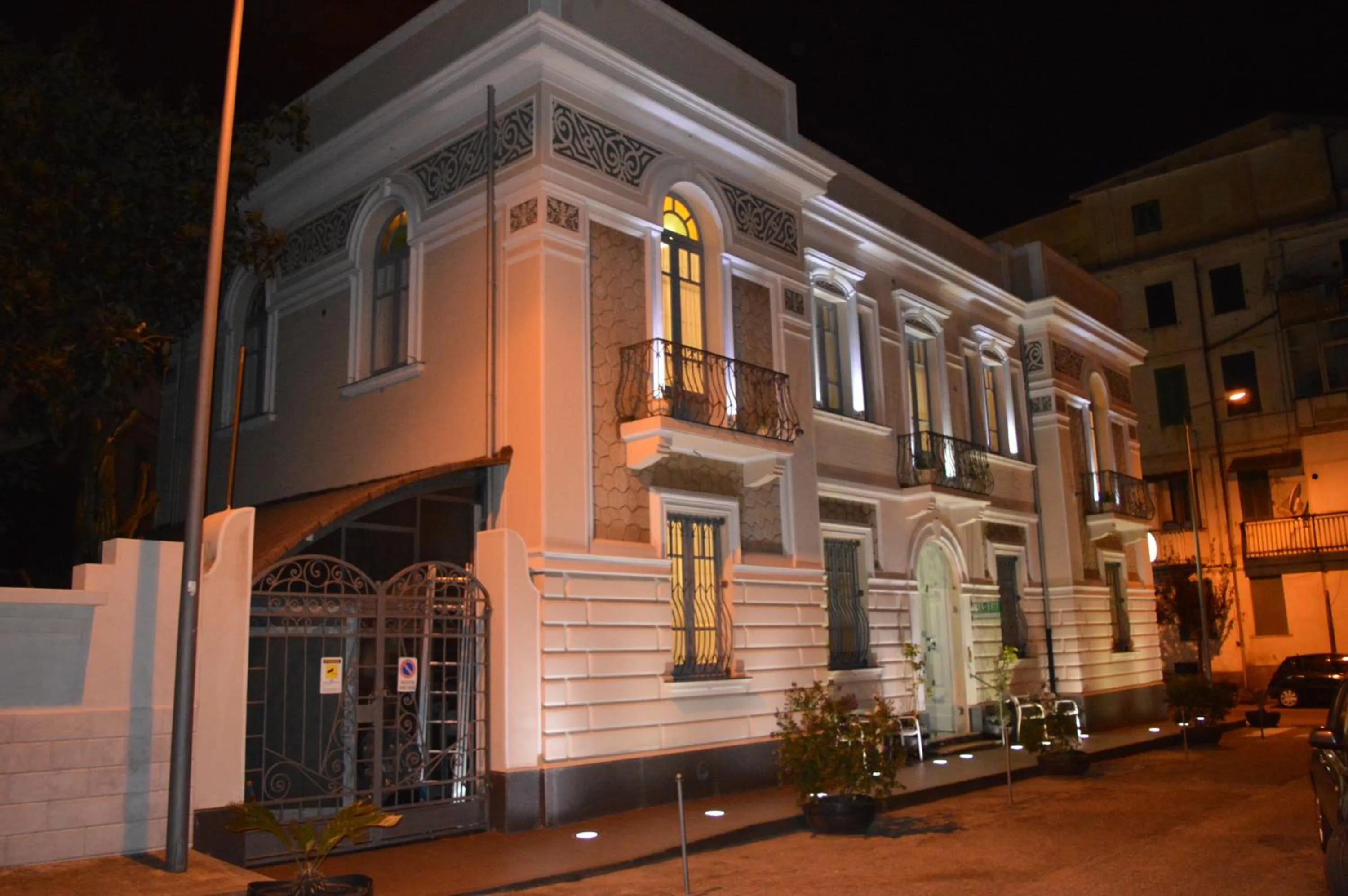 Property building in Villa Vittoria Tropea B&B