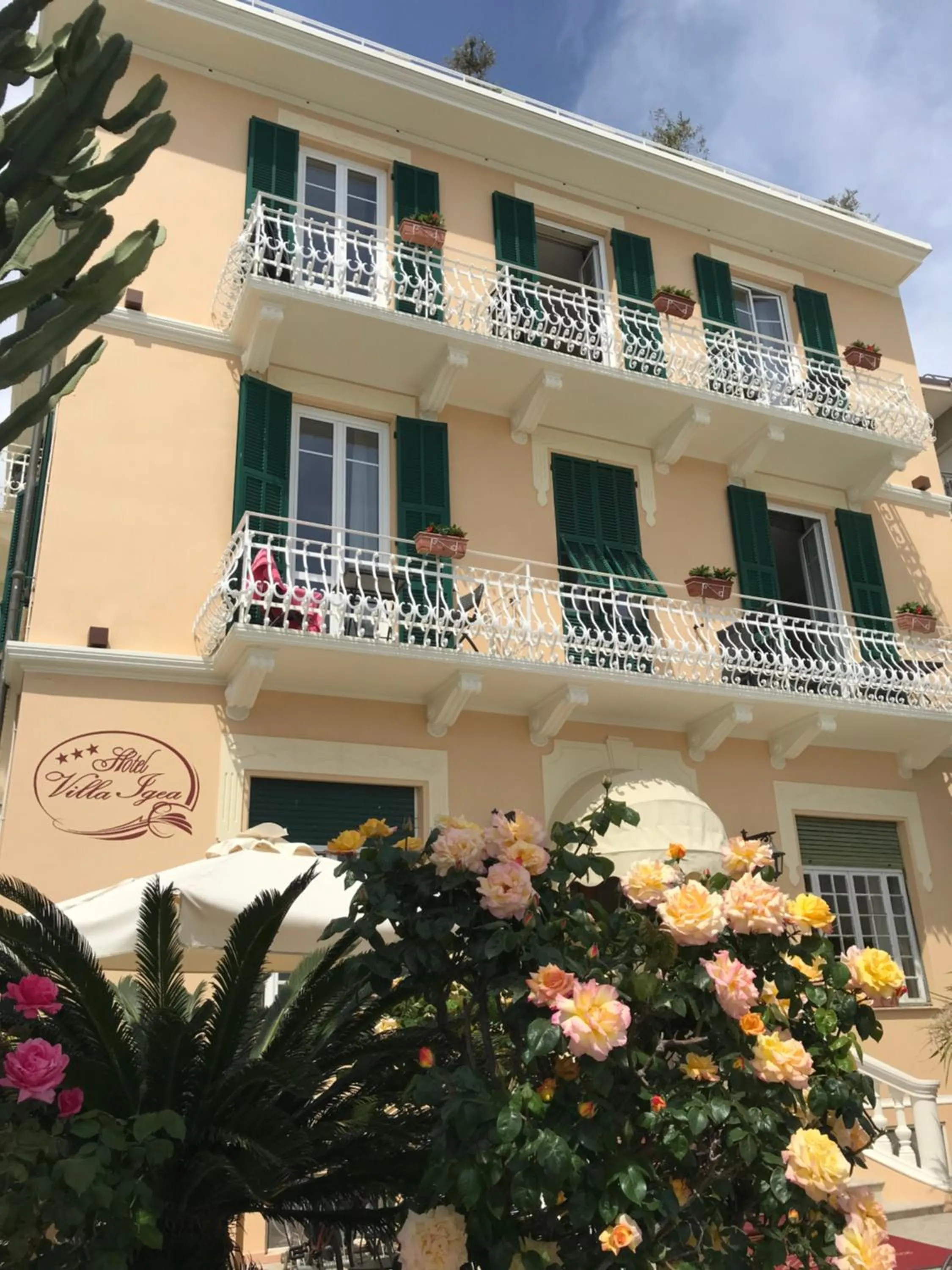 Property building in Hotel Villa Igea
